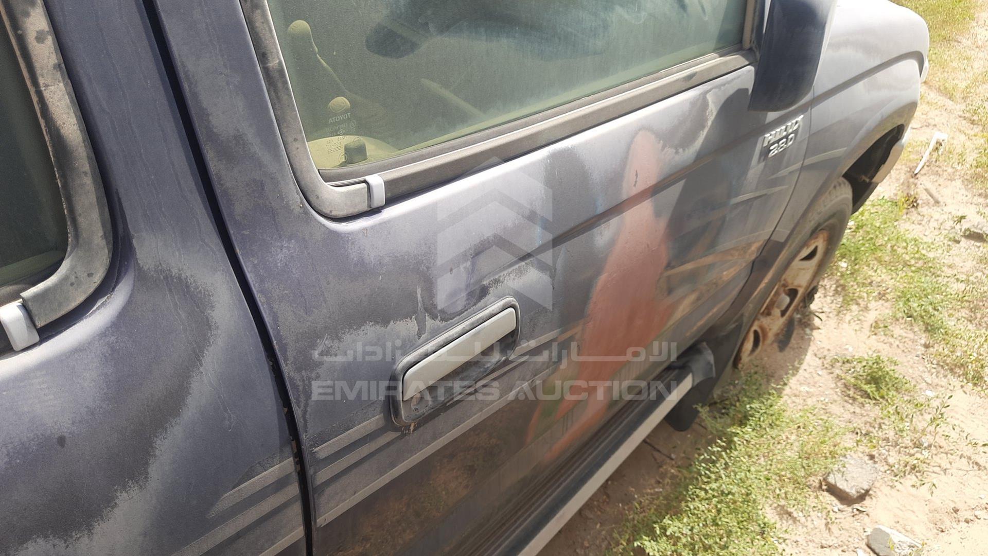 2001 TOYOTA HILUX VIN: JTFDE626810064268