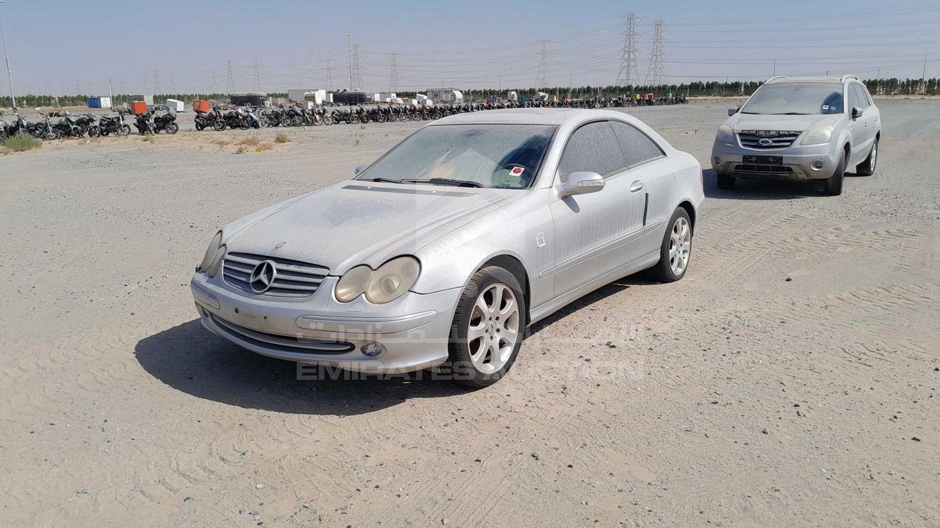 2004 MERCEDES CLK320 VIN: WDB2093651F074586