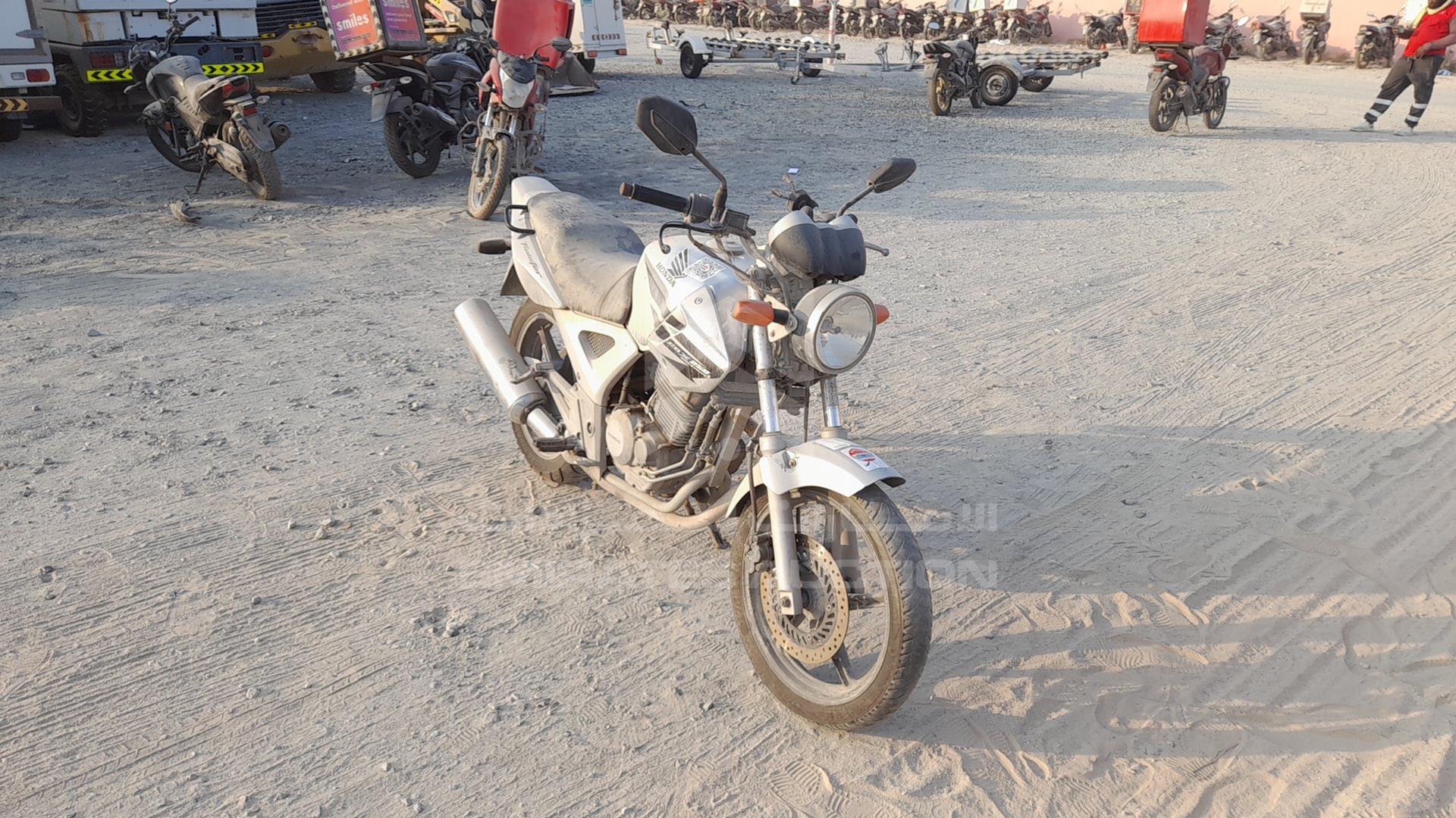 2006 HONDA CBX 250 TWISTER VIN: 9C2MC35006R301445