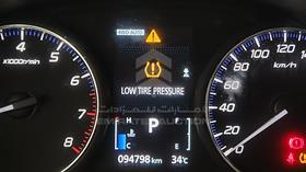 2021 Mitsubishi Outlander — Odometer Reading — Photo 2 — Thumbnail