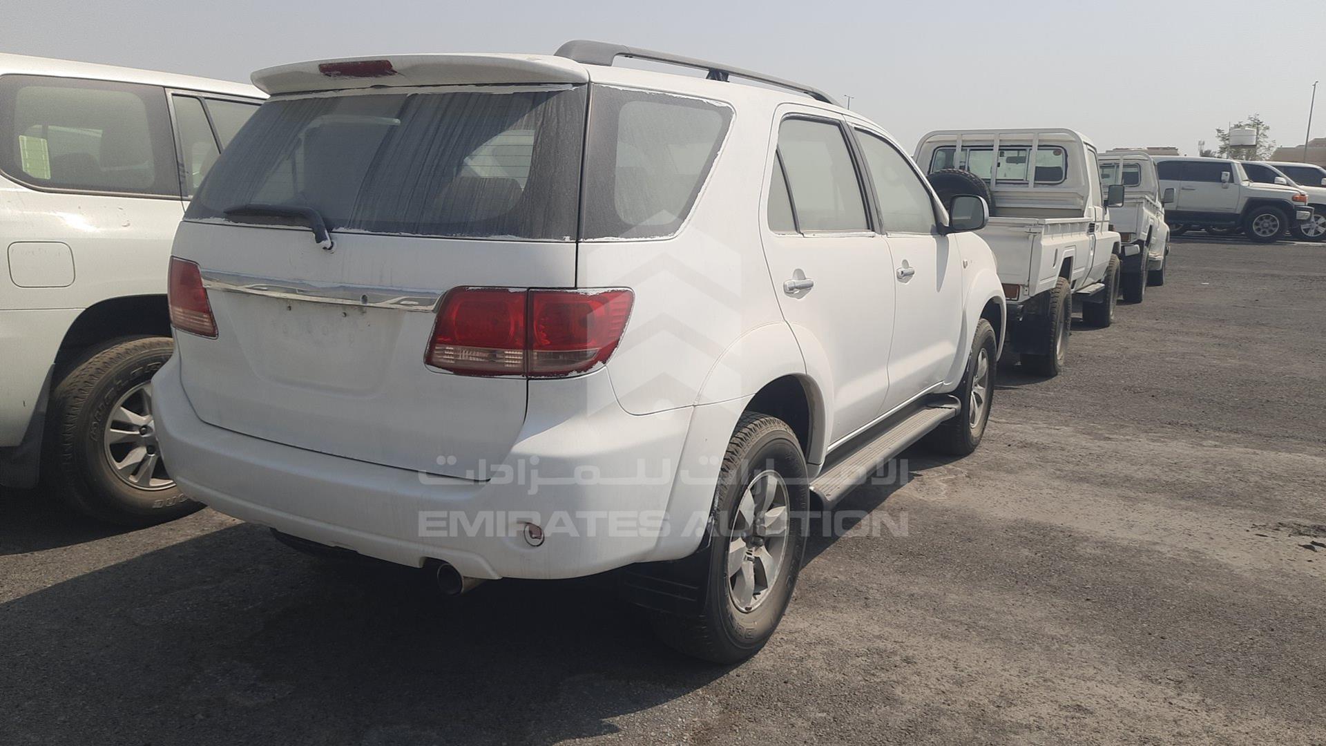 2006 TOYOTA FORTUNER VIN: MR1YU59G860005439
