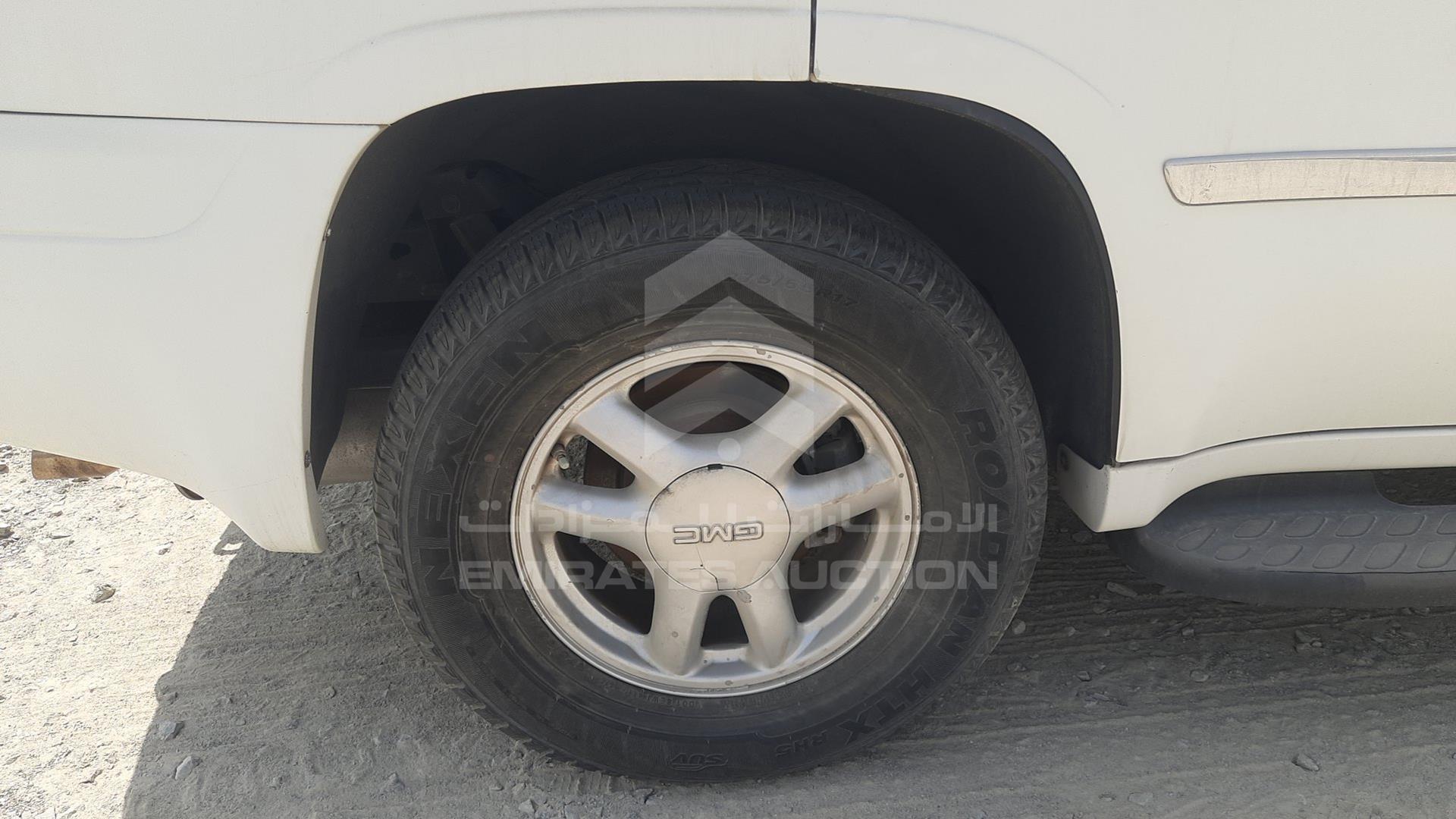 2007 GMC ENVOY VIN: 1GKDT13S372212101