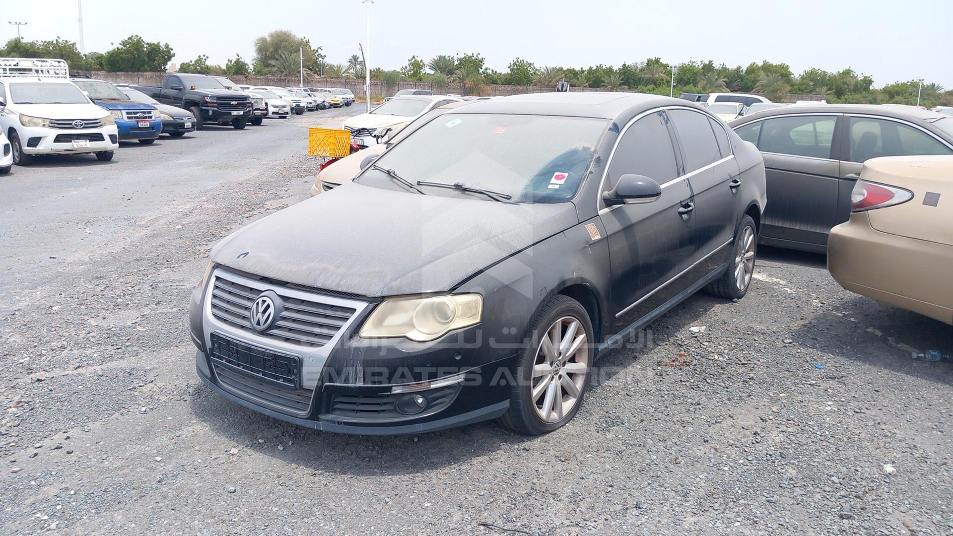 2011 VOLKSWAGEN PASSAT VIN: WVWBP13C1BP001328