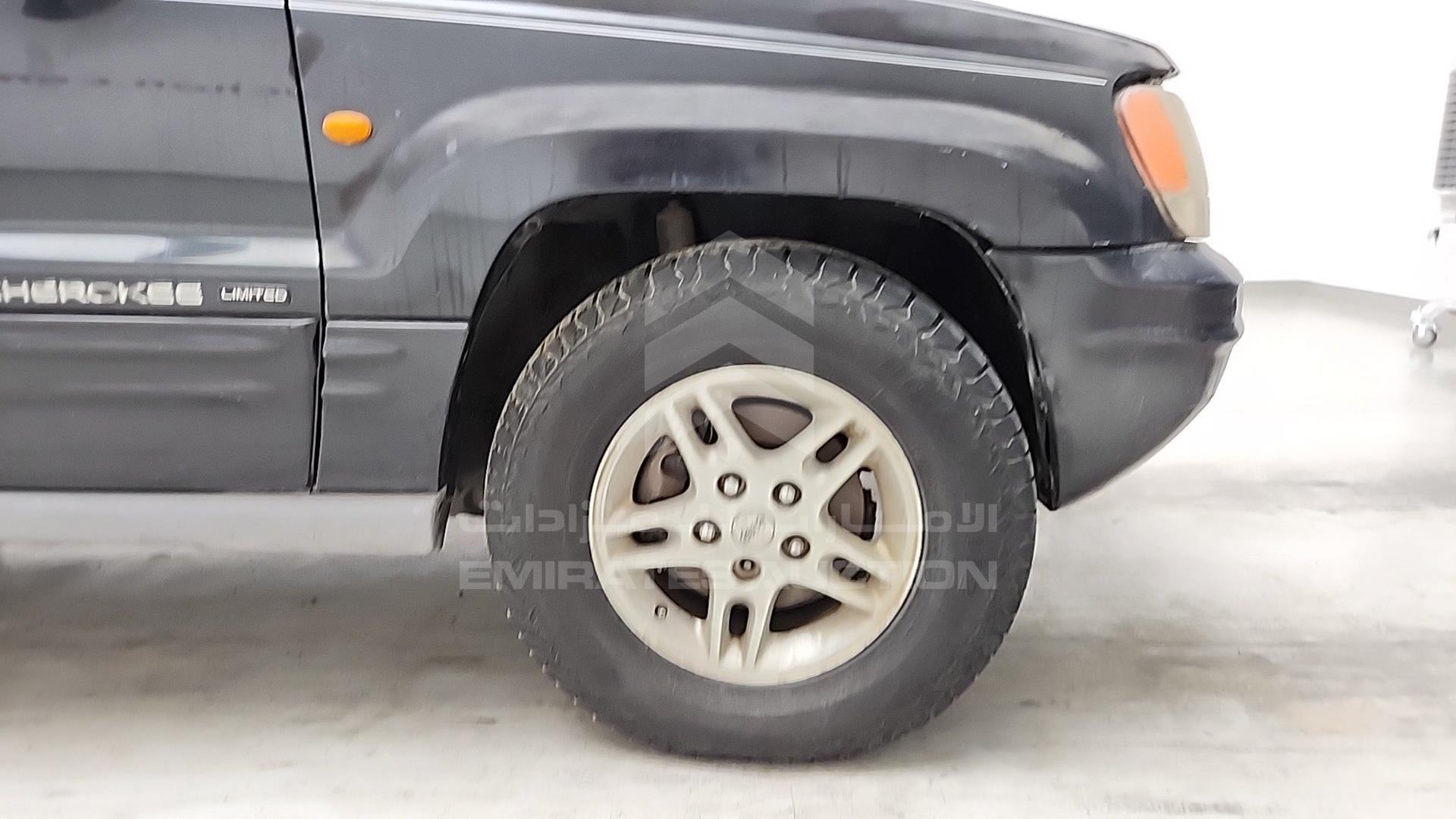 2000 JEEP GRAND CHEROKEE VIN: 1J4GWB8N5YY131019