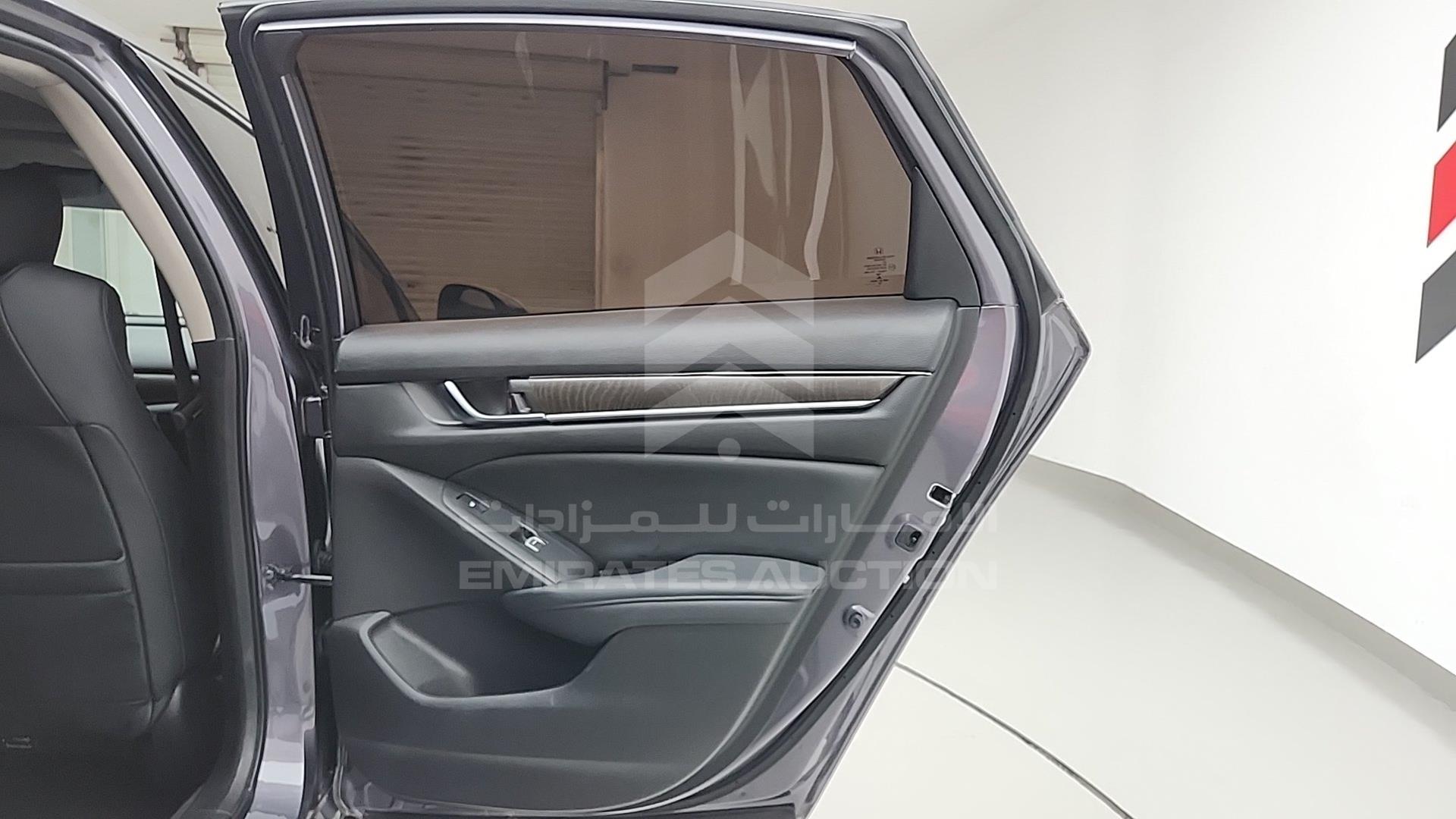 2018 HONDA ACCORD VIN: 1HGCV2630JA510635
