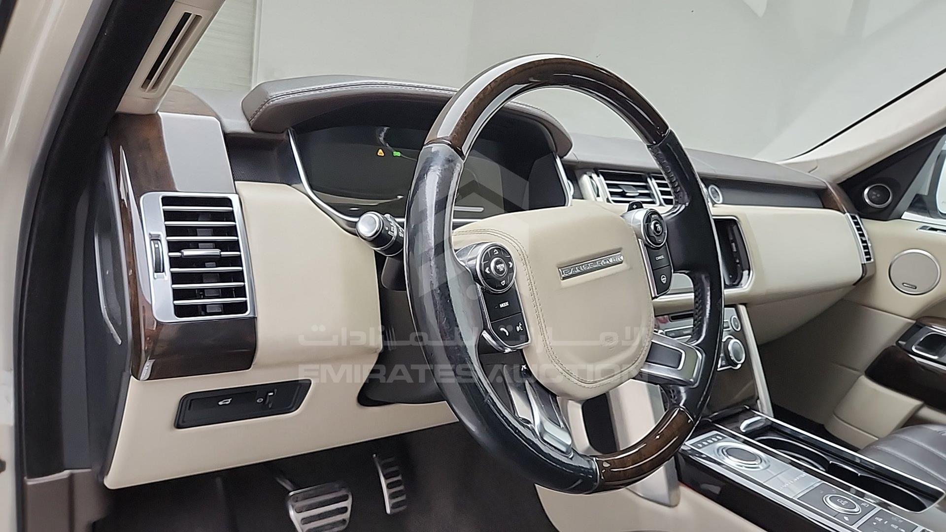 2014 RANGE ROVER VOGUE VIN: SALGA2EF3EA131728