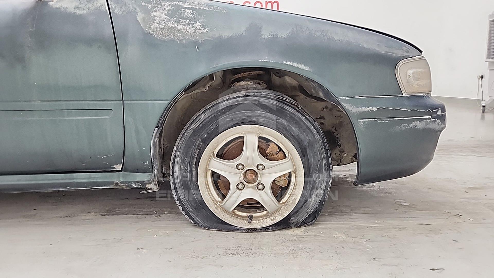 1998 NISSAN SUNNY VIN: JN1BBAB14Z0318696