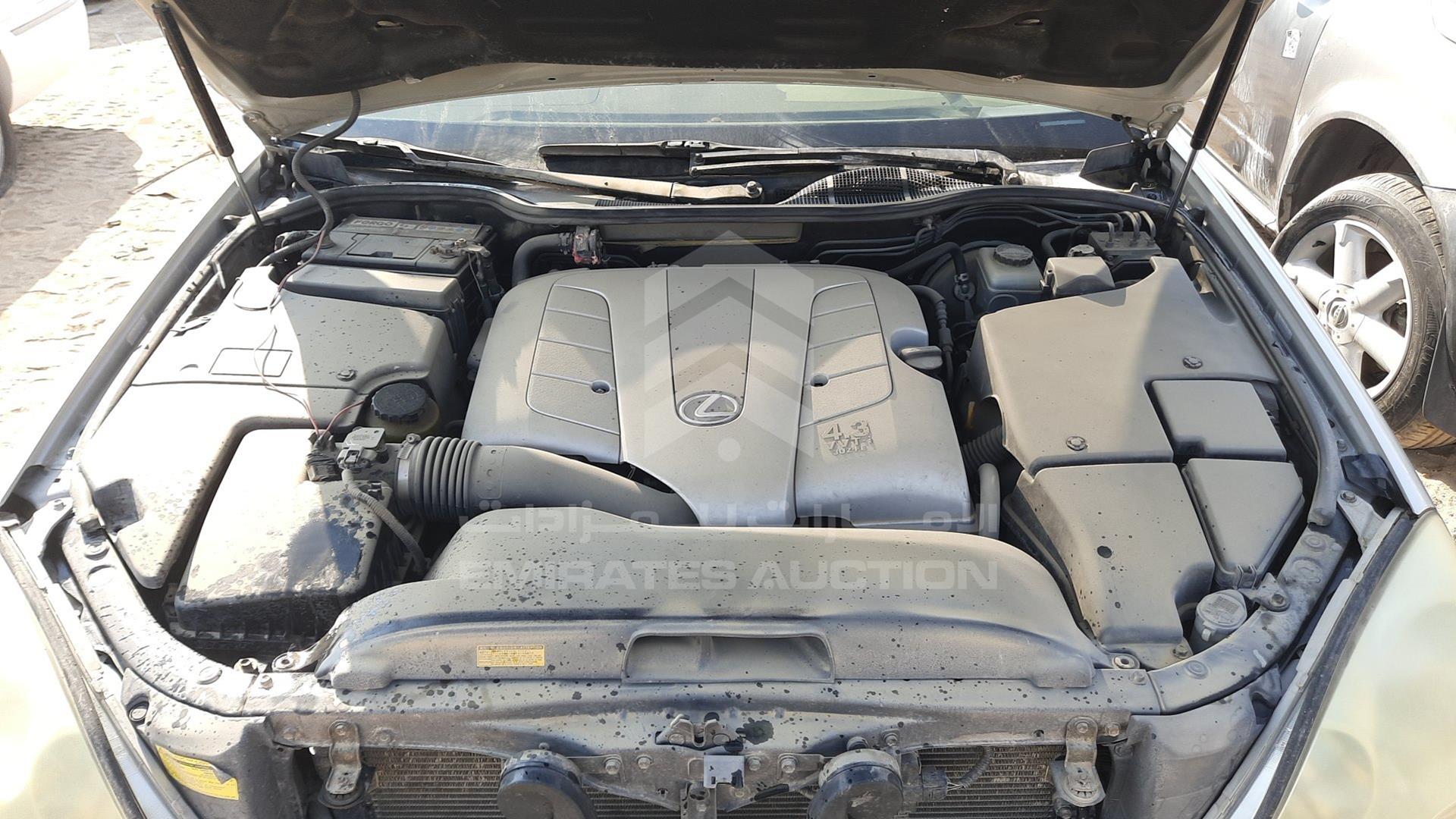 2002 LEXUS LS 430 VIN: JTHBN30F620066201