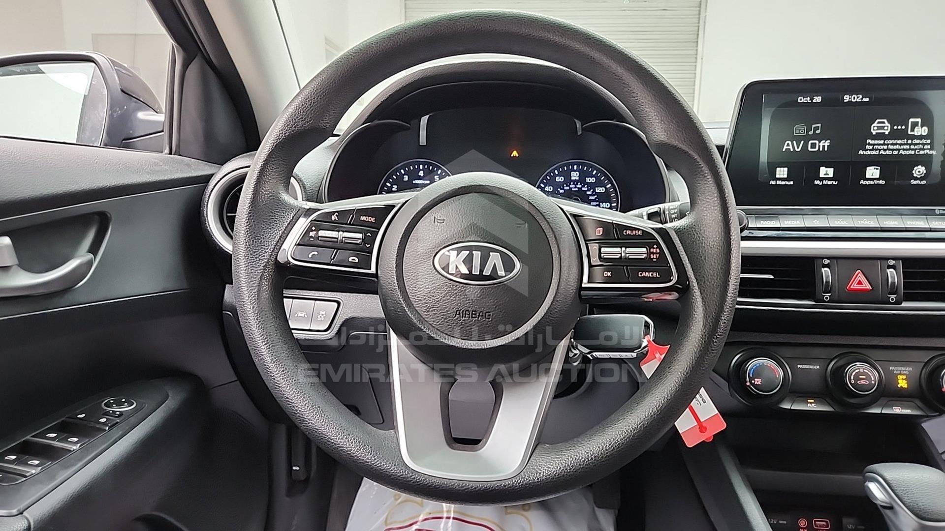 2020 KIA FORTE VIN: 3KPF24AD3LE174556