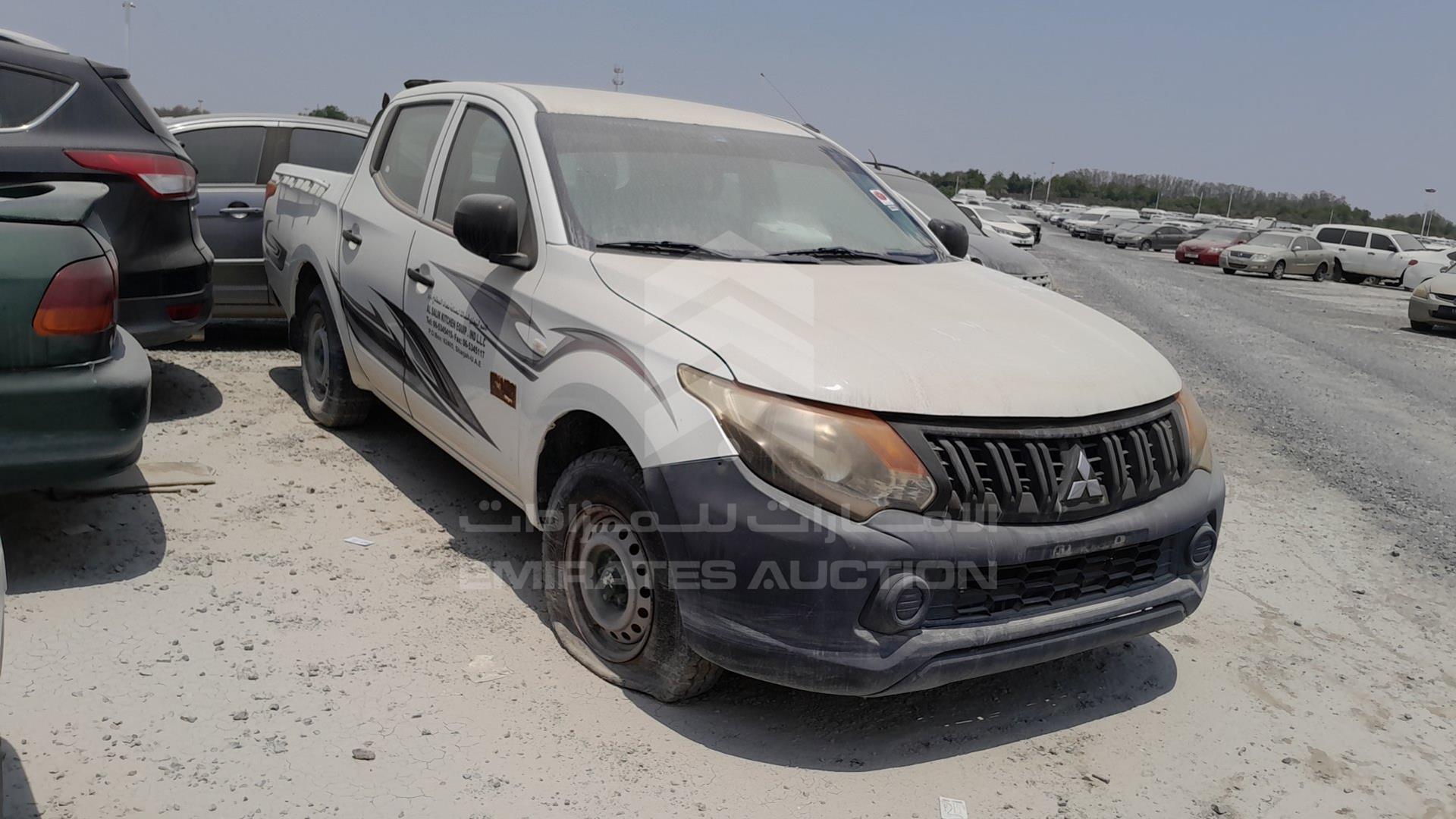 2016 MITSUBISHI L 200 VIN: MMBJNKJ40GH065288