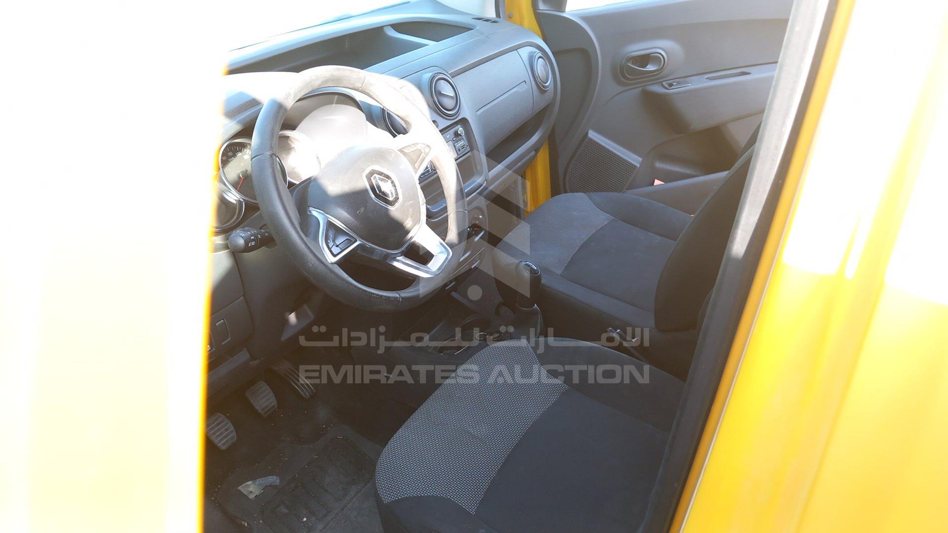 2020 RENAULT DOKKER VIN: VF18SRB43LG567315