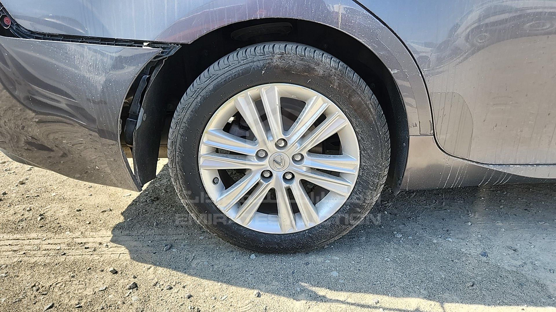 2015 LEXUS ES 350 VIN: JTHBK1GG9F2157520