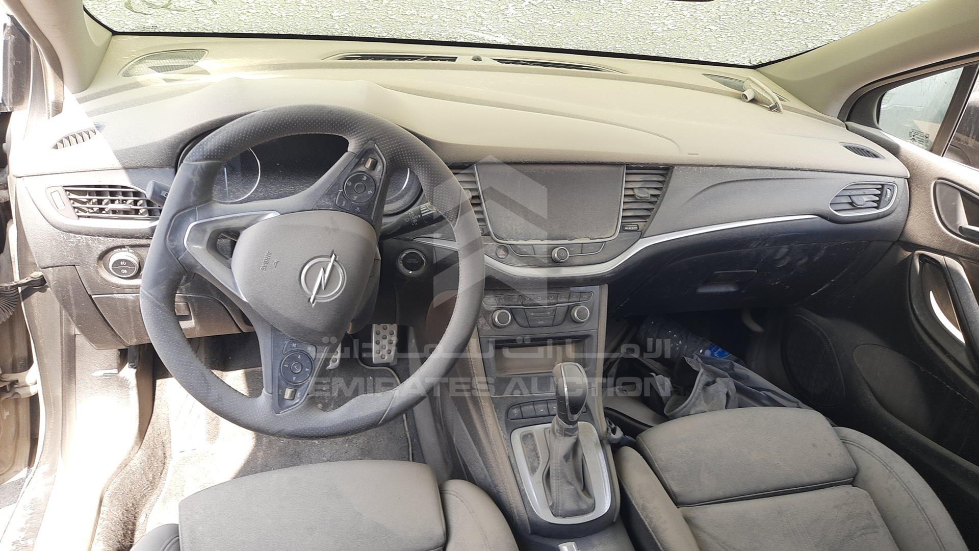 2021 OPEL ASTRA VIN: W0VBE6EC5MG007058