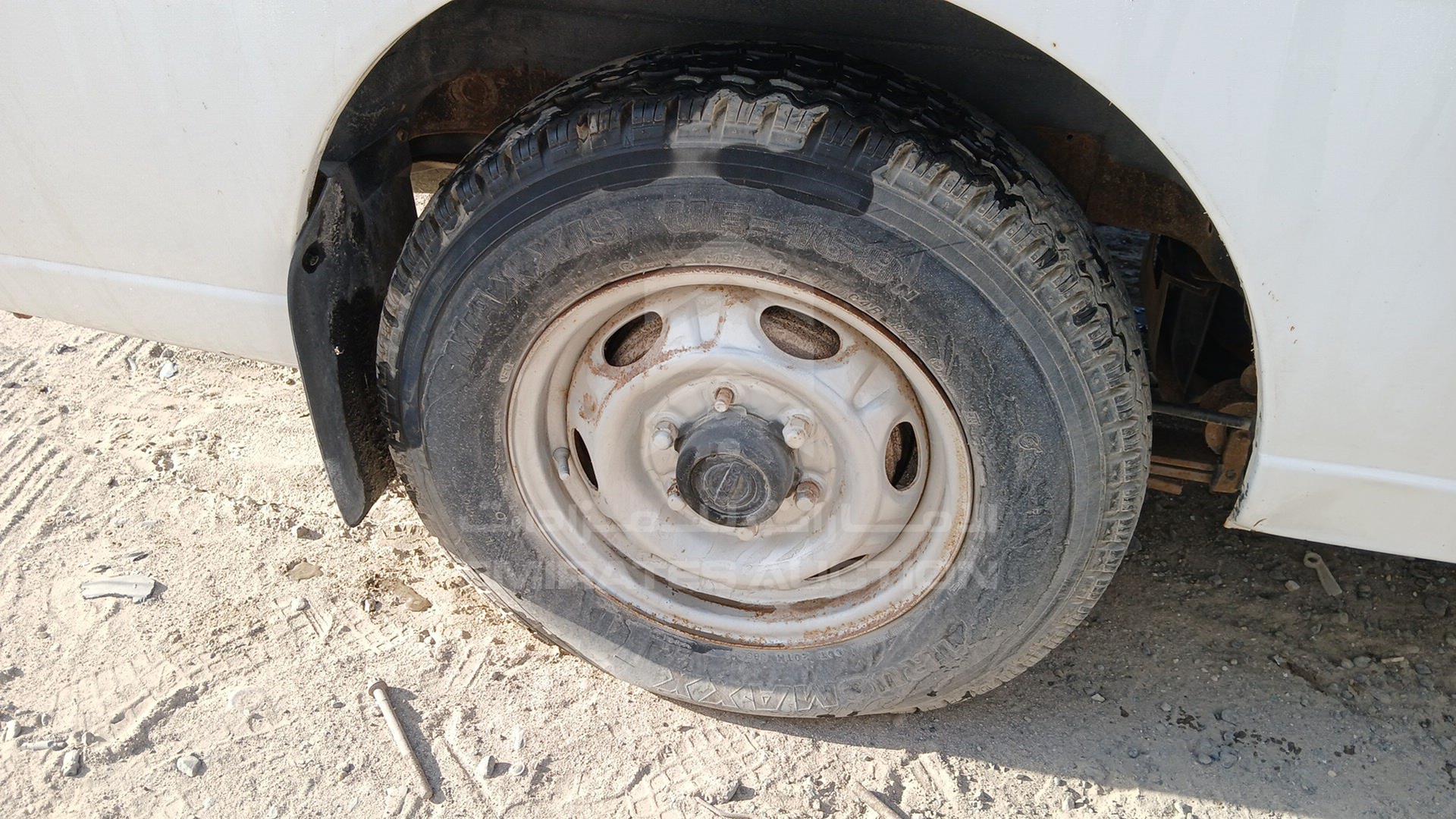 2009 NISSAN URVAN VIN: JN6AE54S69X019457