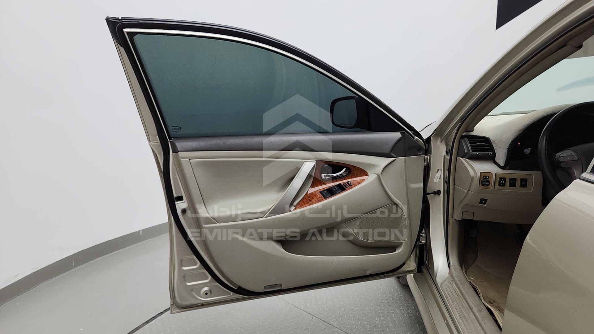 2007 TOYOTA CAMRY VIN: 6T1BE42K87X422163