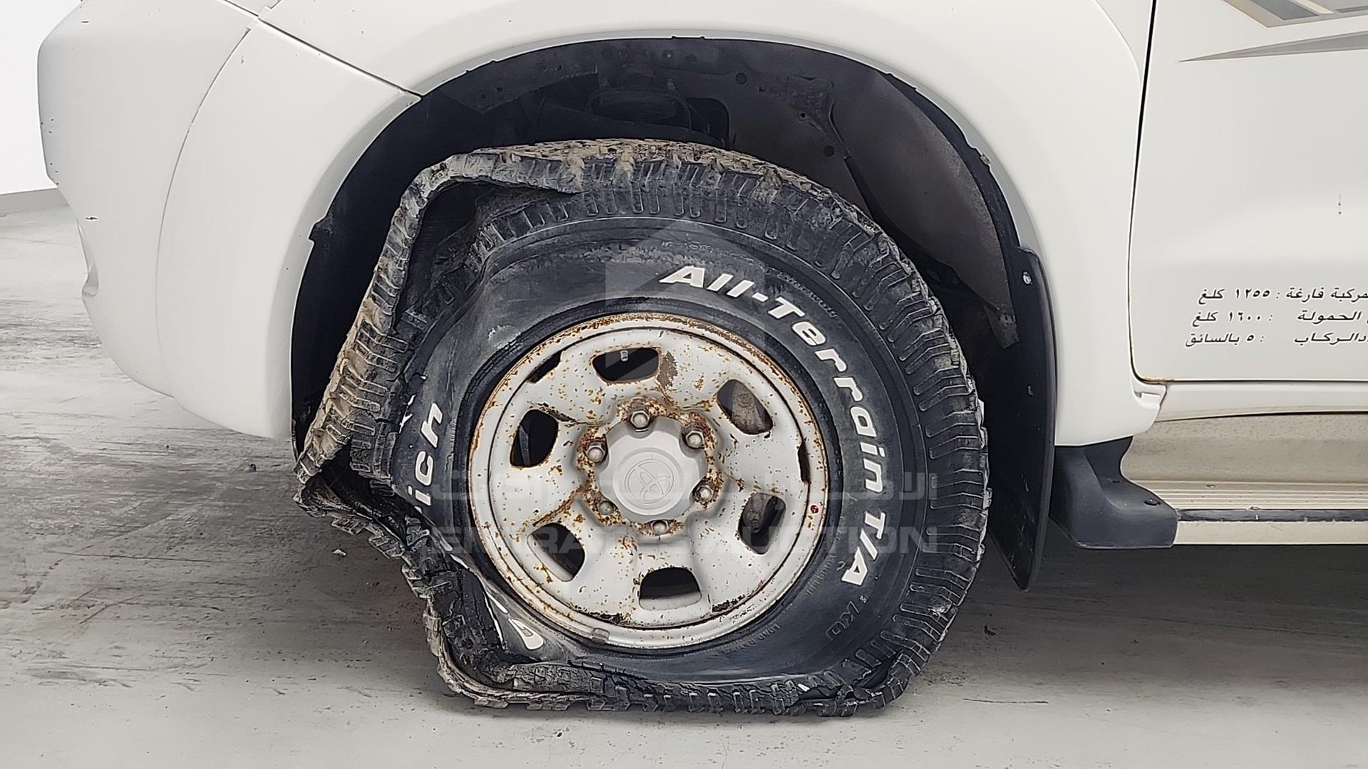 2007 TOYOTA HILUX VIN: MR0FX22G771006167
