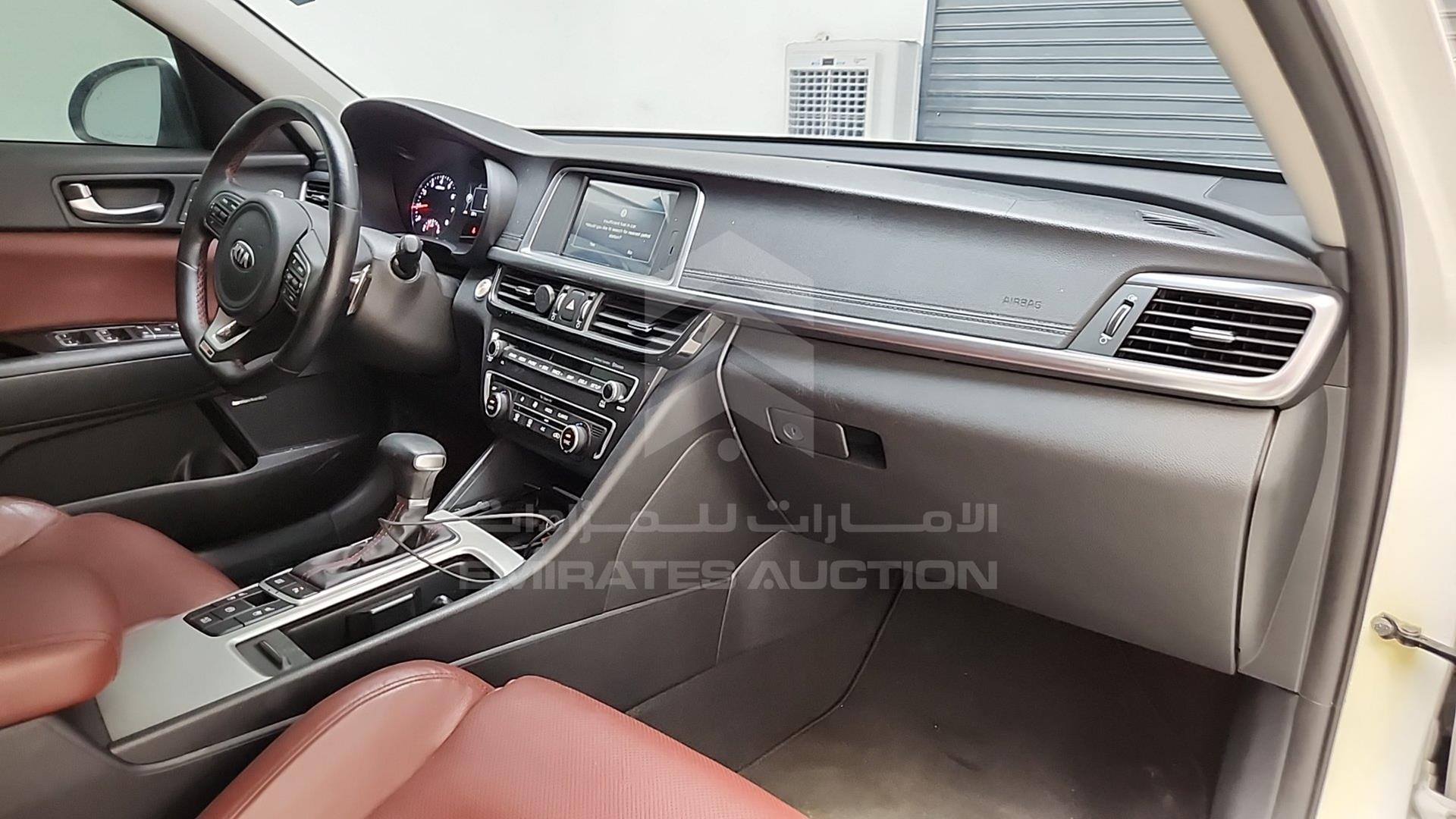 2017 KIA OPTIMA VIN: KNAGW414XH5146326