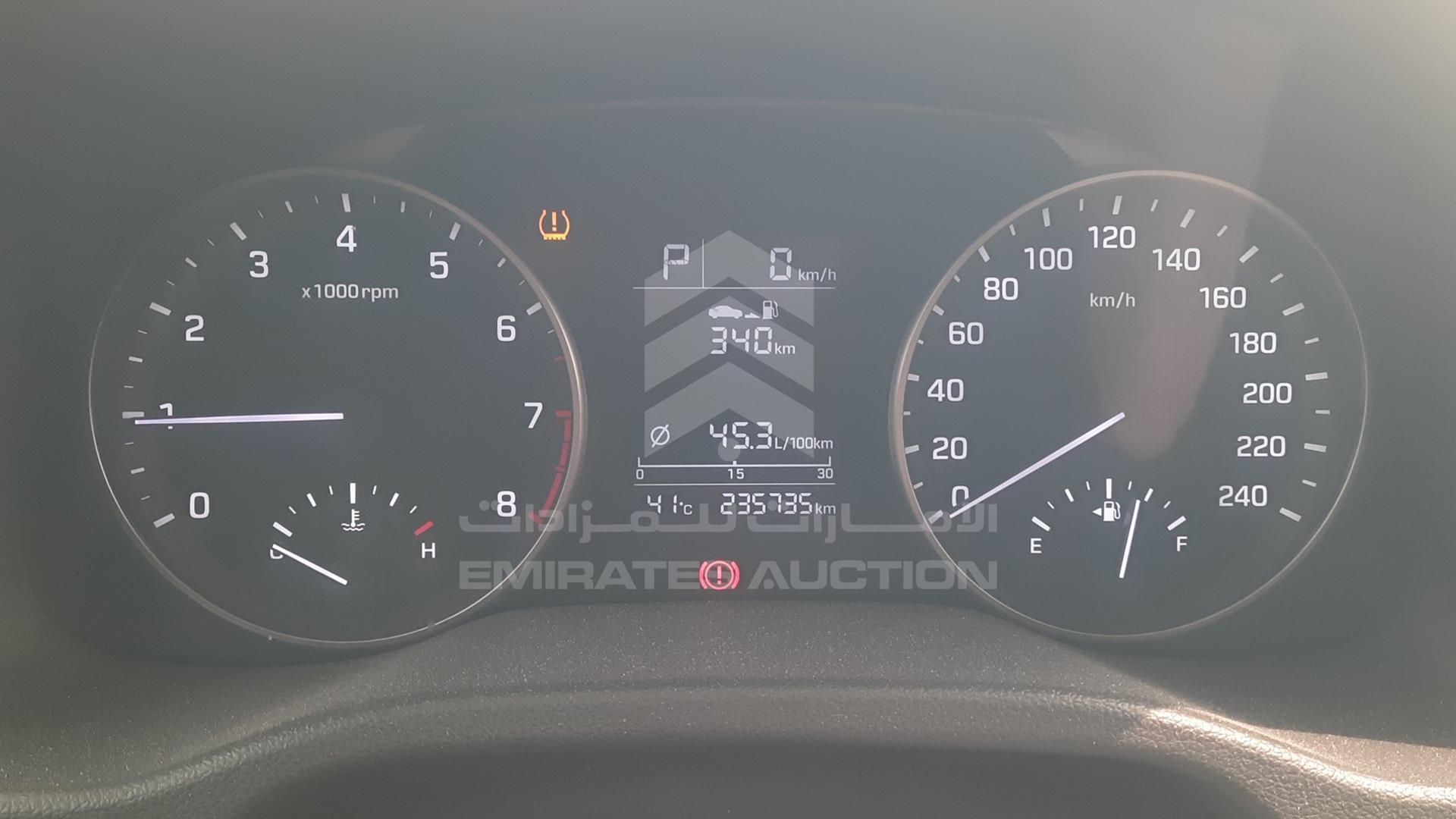 2017 HYUNDAI ELANTRA VIN: KMHD741C5HU128330