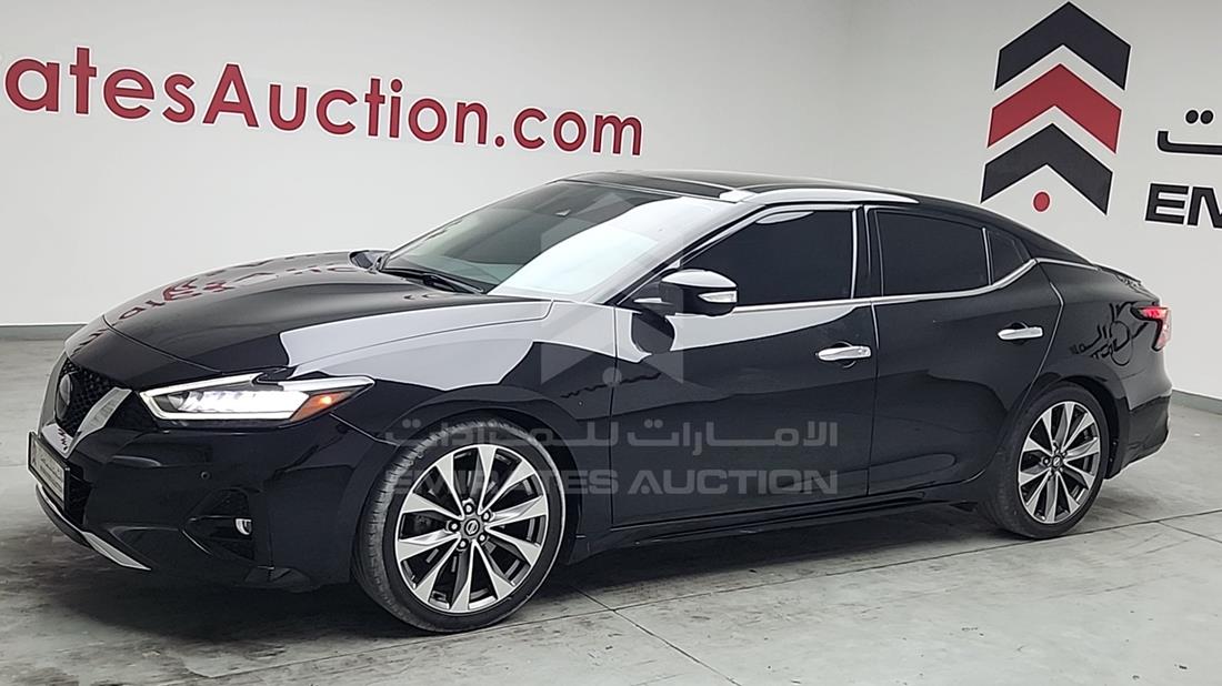 2022 Nissan Maxima — Front Left Angle — Photo 5