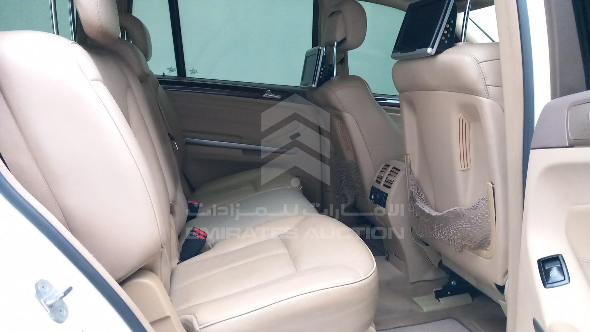 2011 MERCEDES GL 500 VIN: WDCBF8GE2BA653329