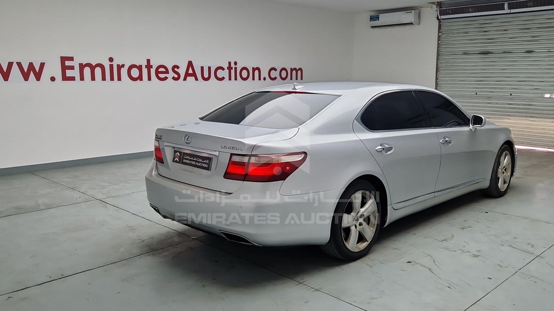 2009 LEXUS LS 460 L VIN: JTHGL46F395033534