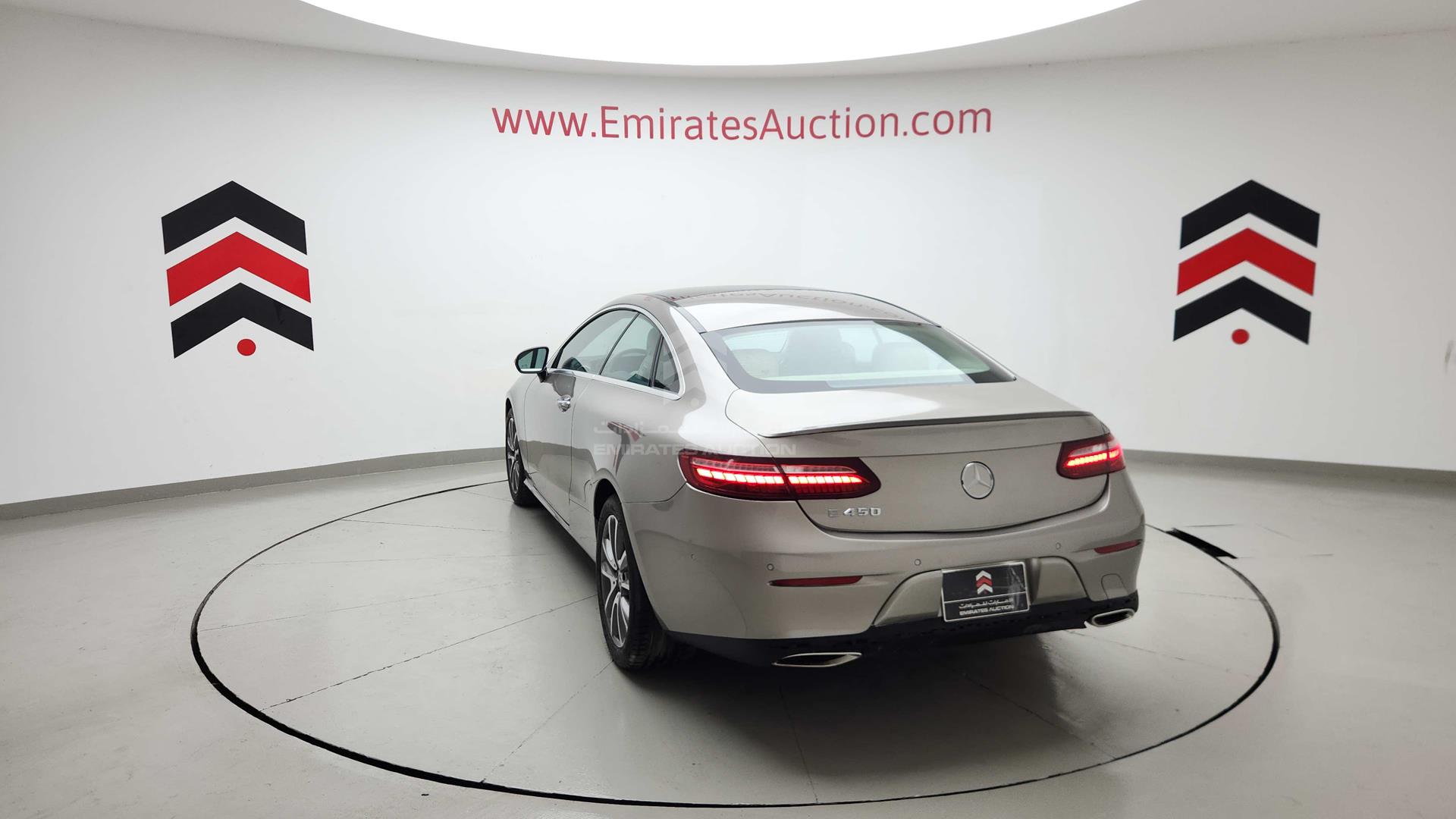 2022 MERCEDES E 450 VIN: W1K1J5JB7NF176617