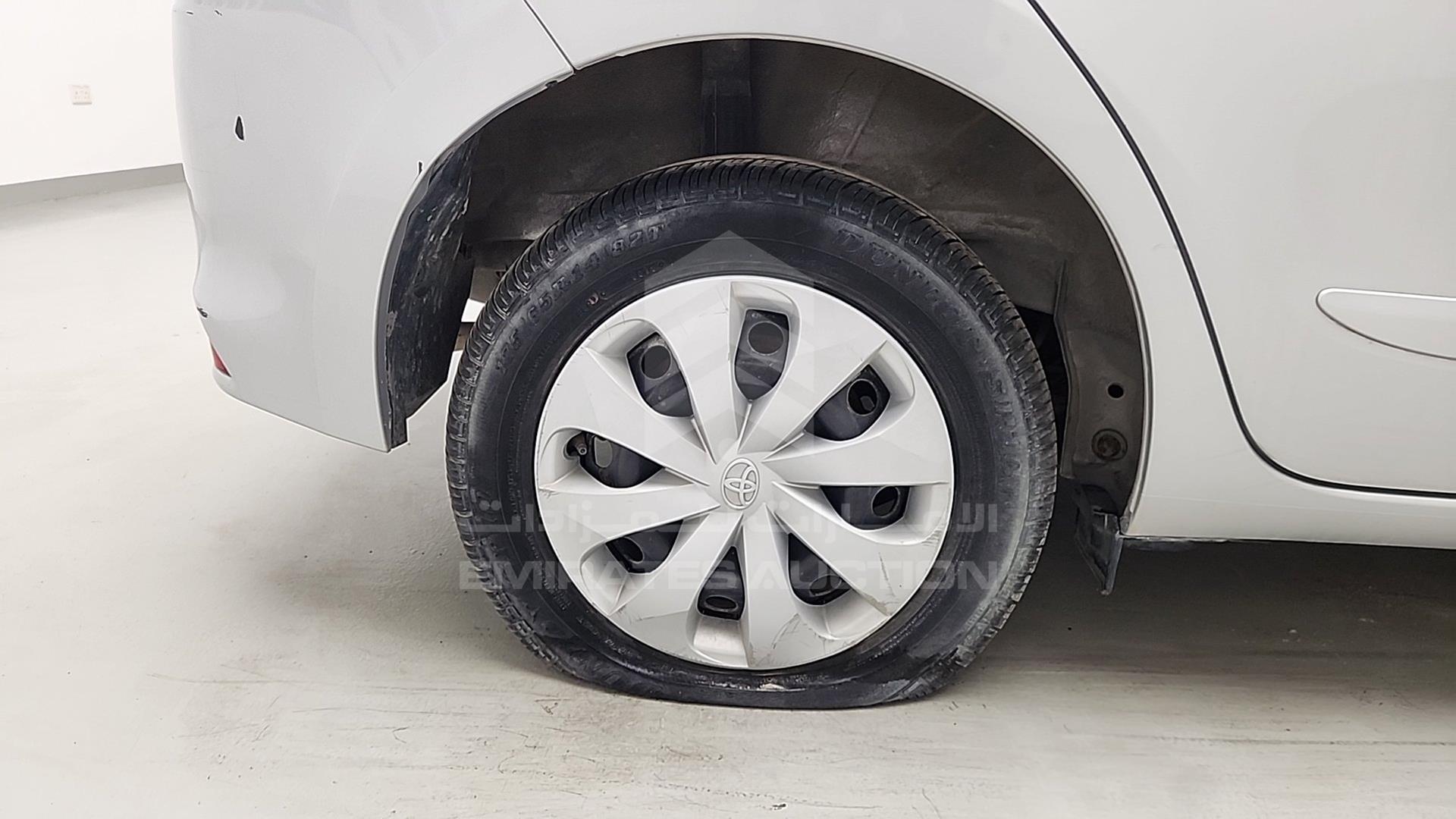 2015 TOYOTA YARIS VIN: MR2KW9F31F1091594