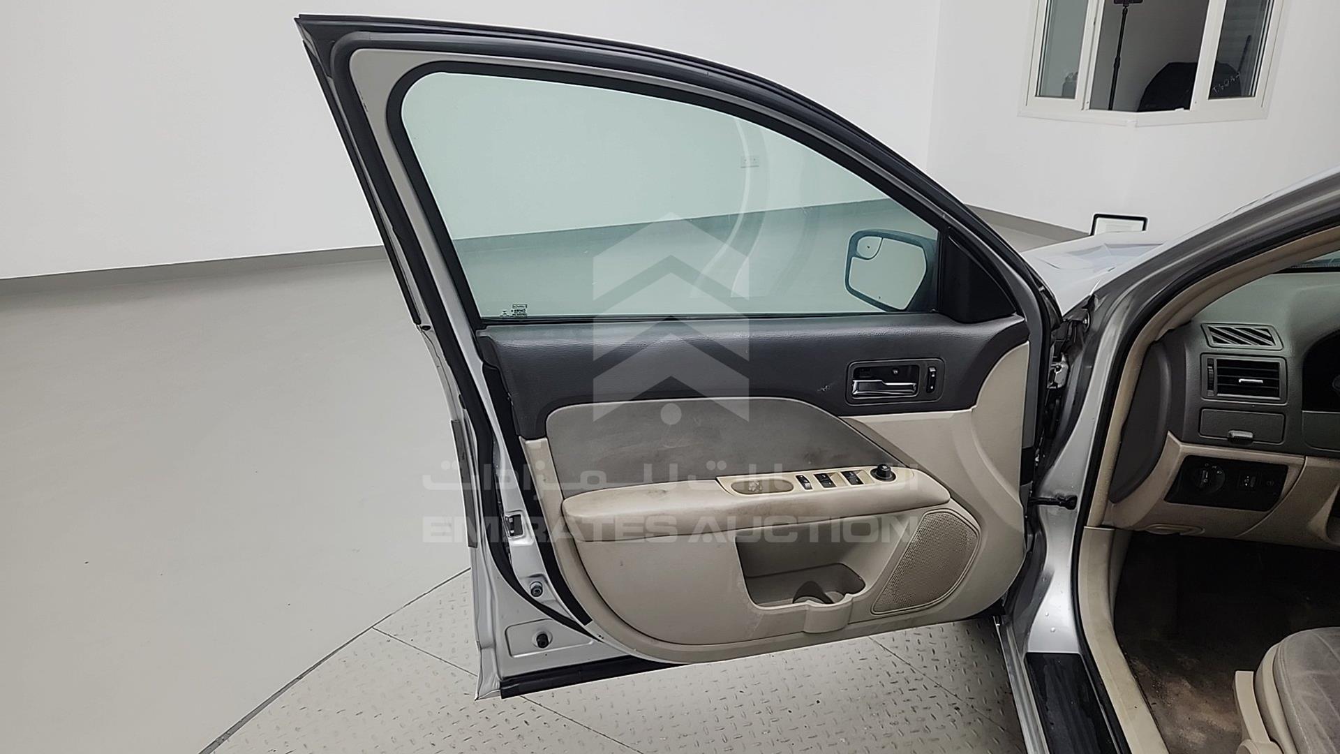 2012 FORD FUSION VIN: 3FAHP0GA2CR208792