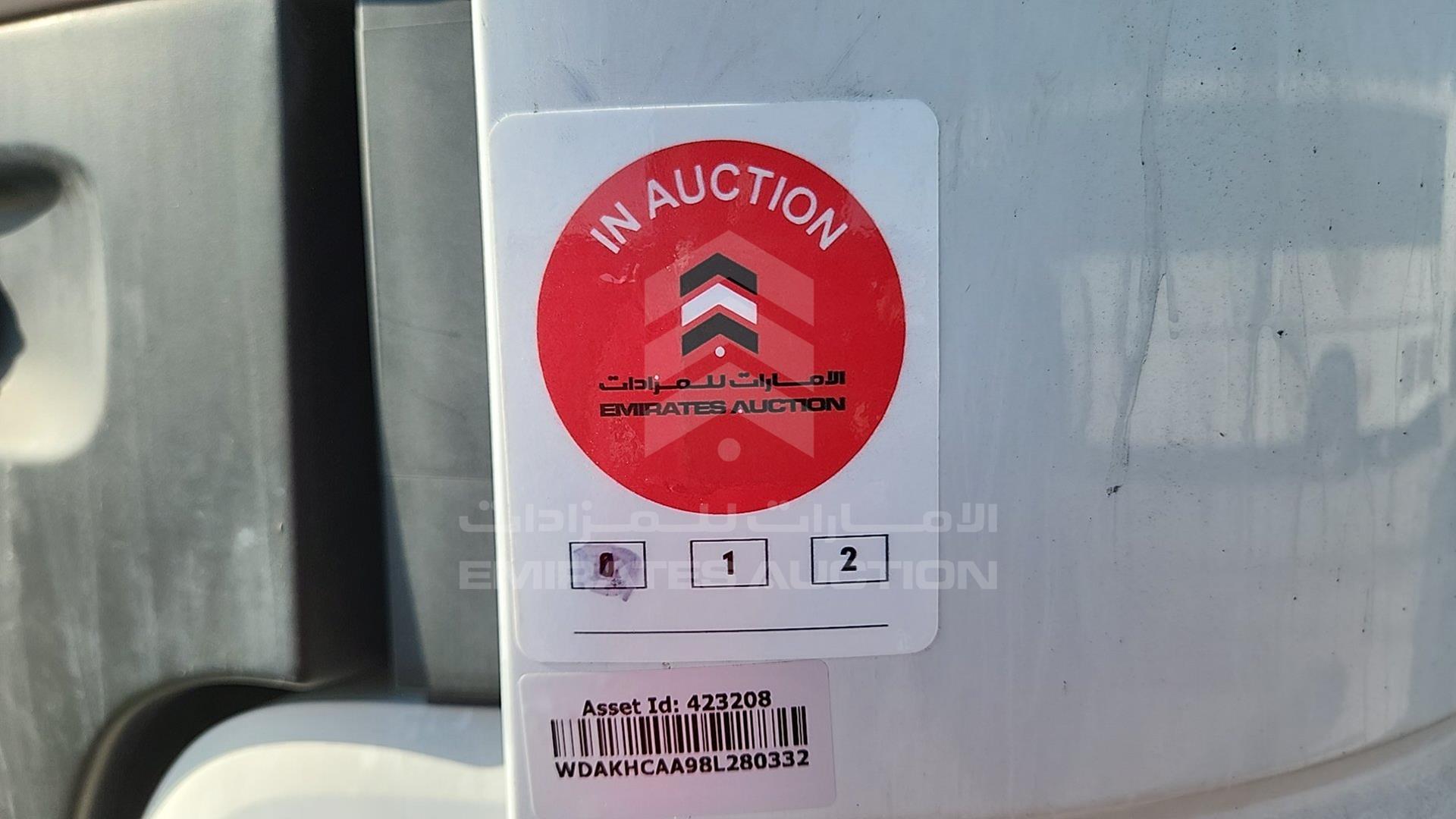 2008 MERCEDES ACTROS VIN: WDAKHCAA98L280332