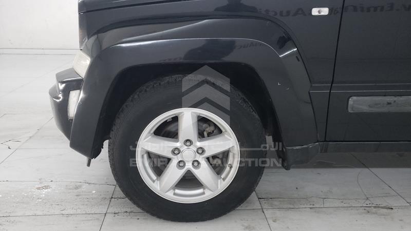 1J4PN2GKXAW148555 Auction: EmiratesAuction Lot: 406545 1J4PN2GKXAW148555 Jeep Cherokee 2010 BLACK Photo 33