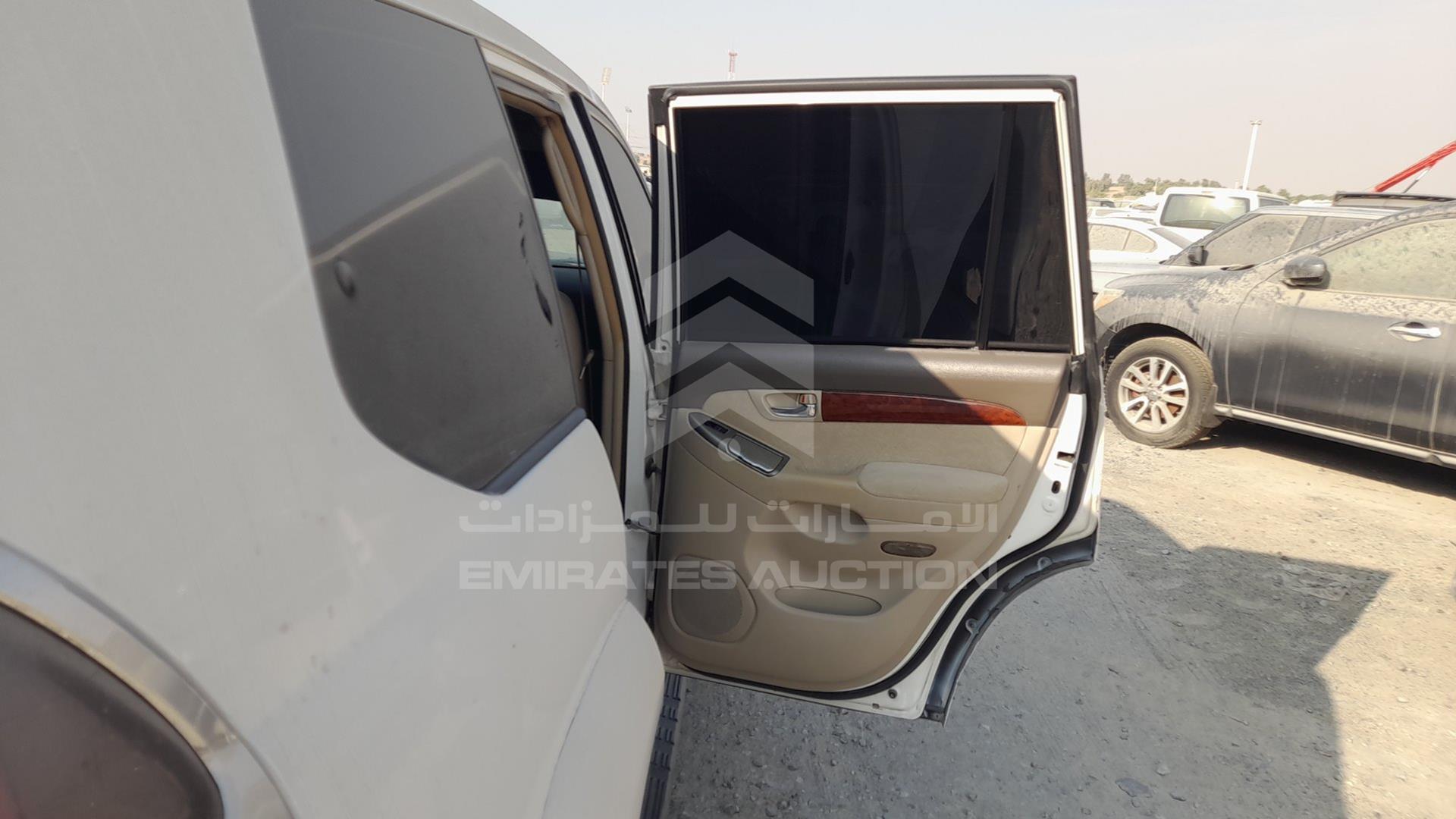 2007 TOYOTA PRADO VIN: JTEBU25J975075847