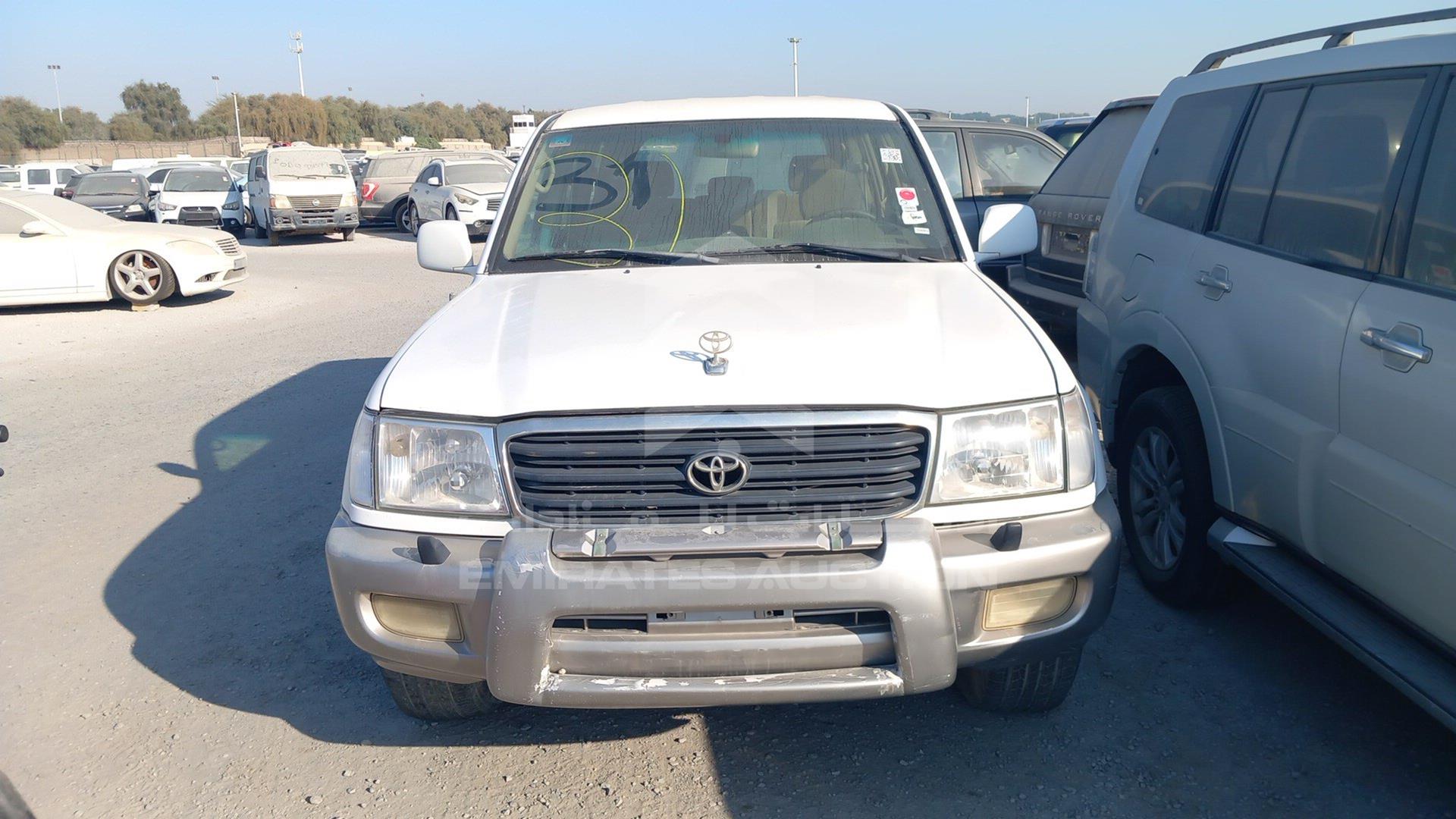 2000 TOYOTA LAND CRUISER VIN: JT3HT05J0Y0081156