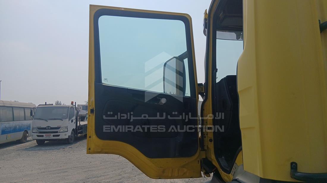 2009 Scania P 340 — Front Left Door — Photo 11