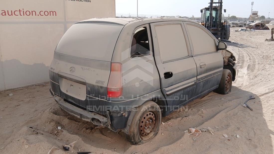 2004 Hyundai Matrix — Rear Right Angle — Photo 8