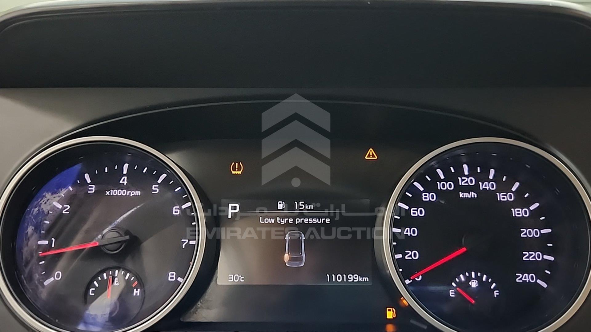 2021 KIA CARNIVAL VIN: KNANC8143M6049819