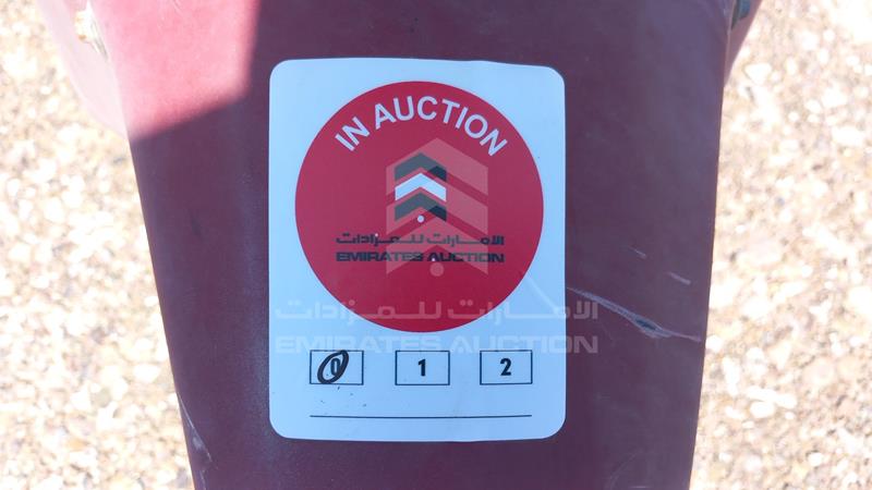 9C2MC35007R303572 Auction: EmiratesAuction Lot: 406857 9C2MC35007R303572 Honda Motorbike 2007 RED Photo 14