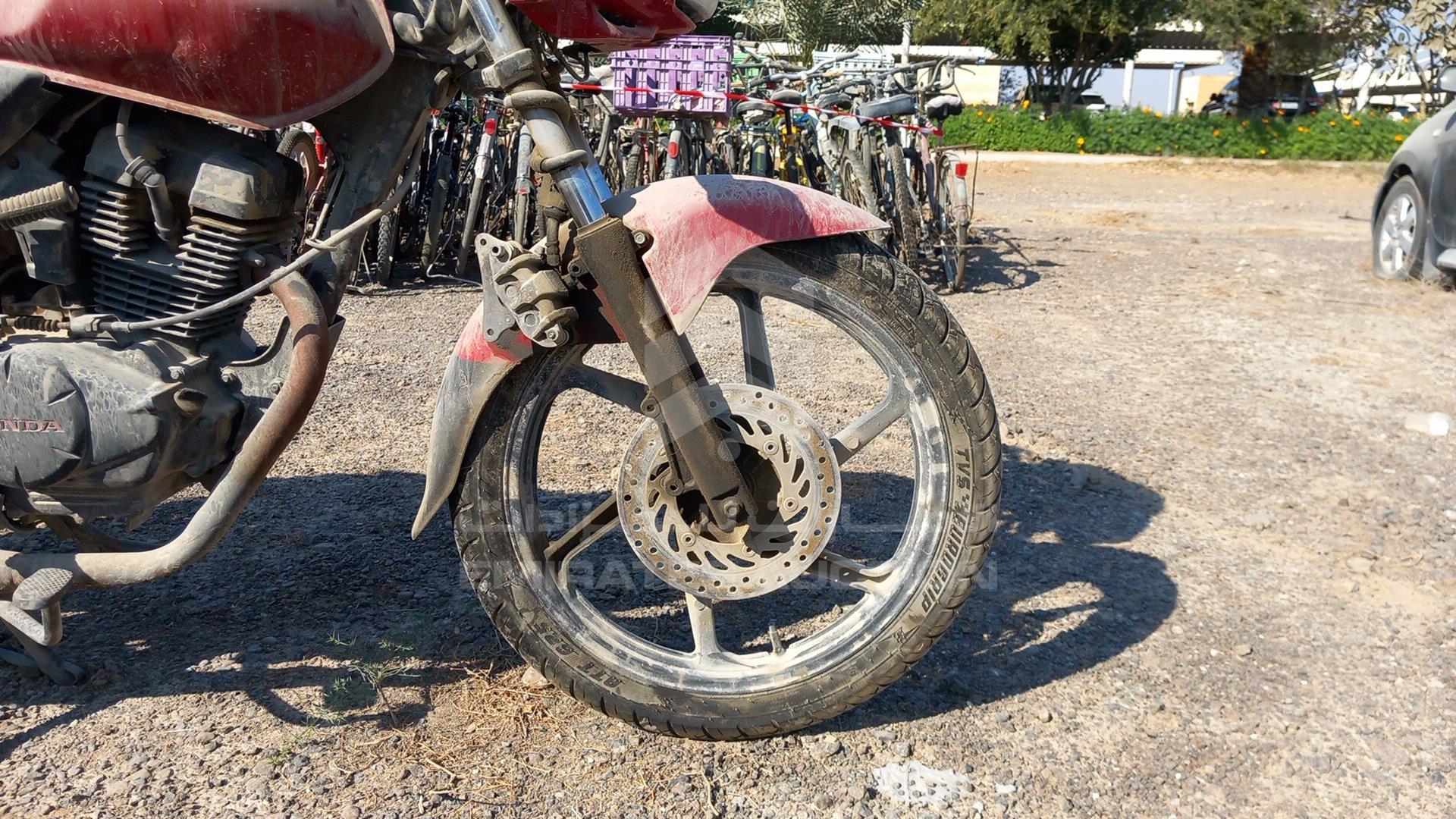 0 HONDA UNICORN VIN: ME4KC311HJ8359918