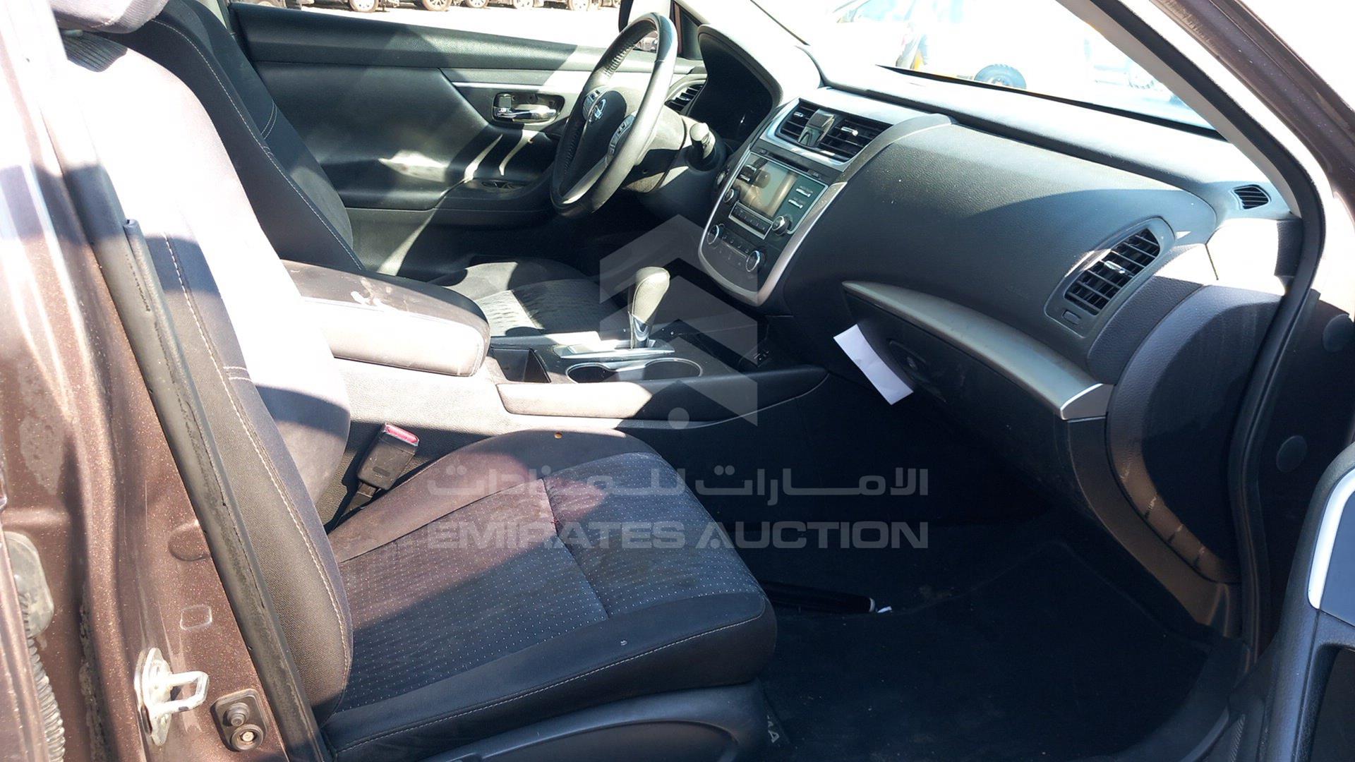 2016 NISSAN ALTIMA VIN: 1N4AL3AP2GN324952