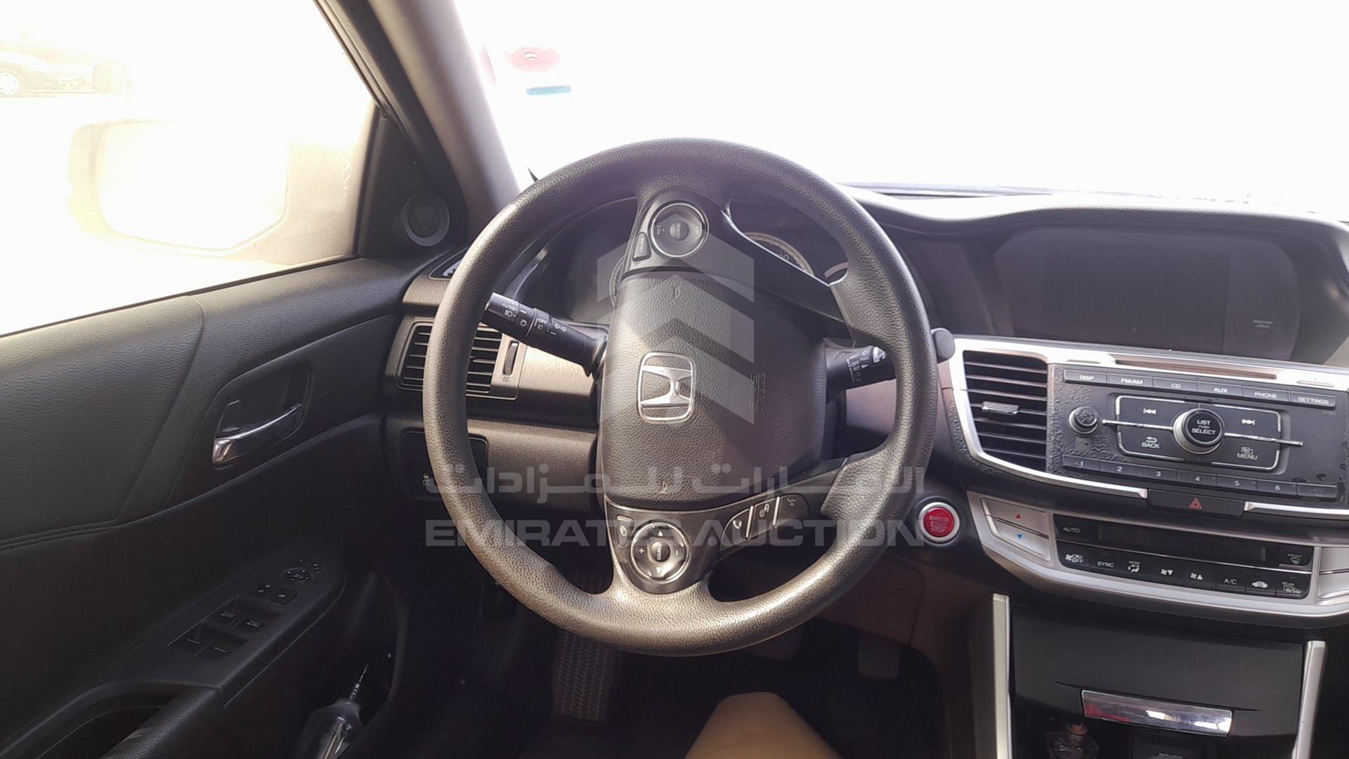 2015 HONDA ACCORD VIN: 1HGCR2F72FA168973