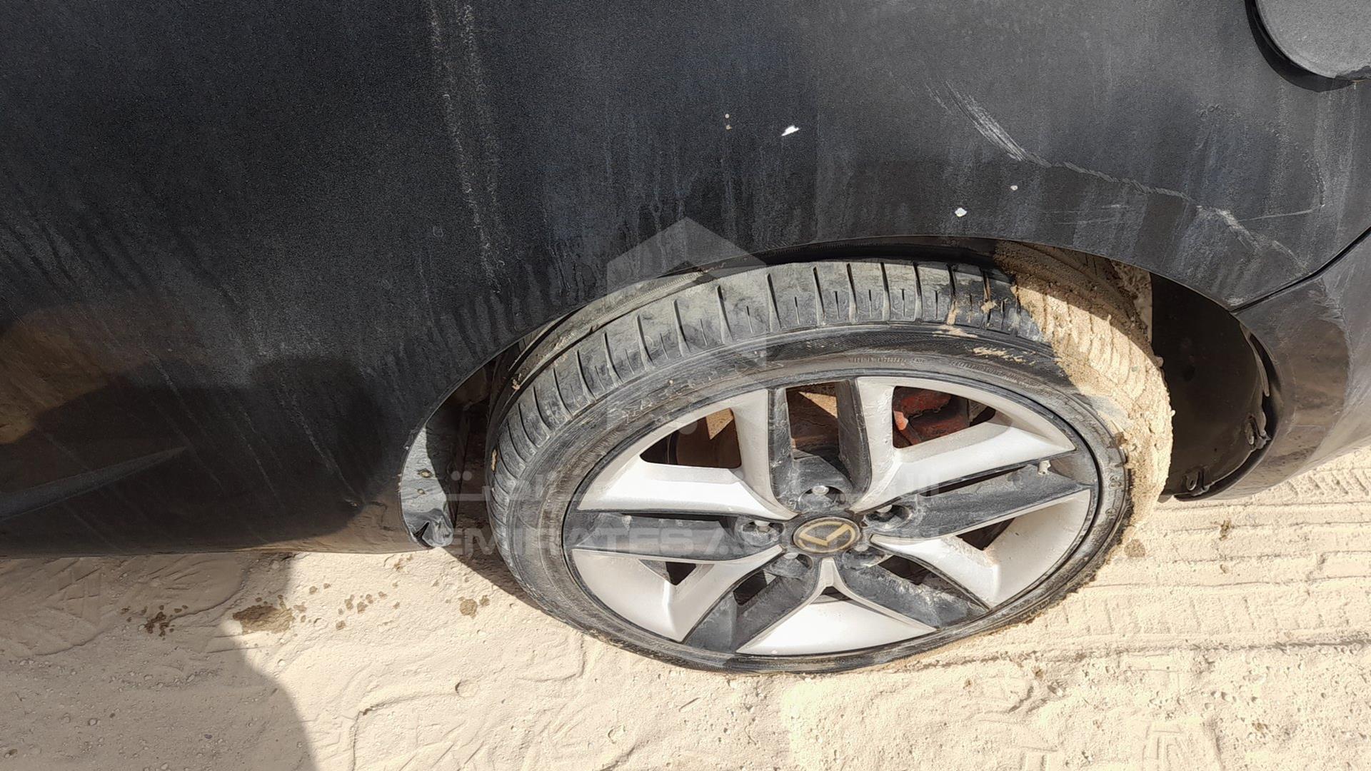 2013 KIA CERATO VIN: KNAFW6120D5618940