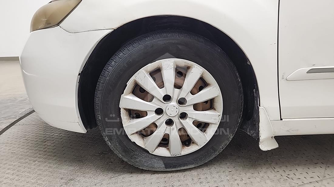 2009 Toyota Camry — Front Left Tyre — Photo 38