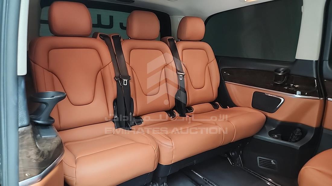 2016 Mercedes V 220 — Rear Right Passenger View — Photo 25