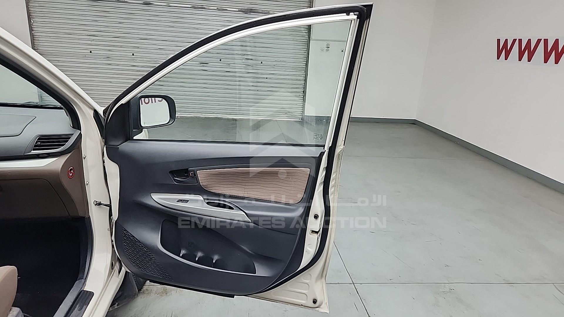 2018 TOYOTA AVANZA VIN: MHKMF5CF1JK003174