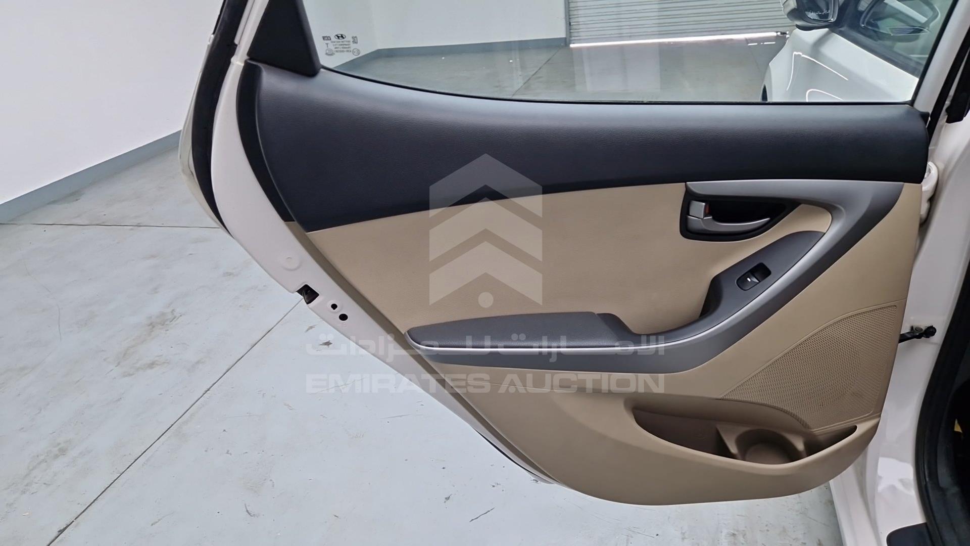 2015 HYUNDAI ELANTRA VIN: KMHDG41C2FU254450