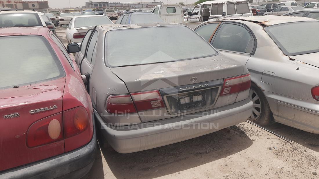 نيسان صني 1999 — الزاوية الخلفية اليسرى — صورة 11