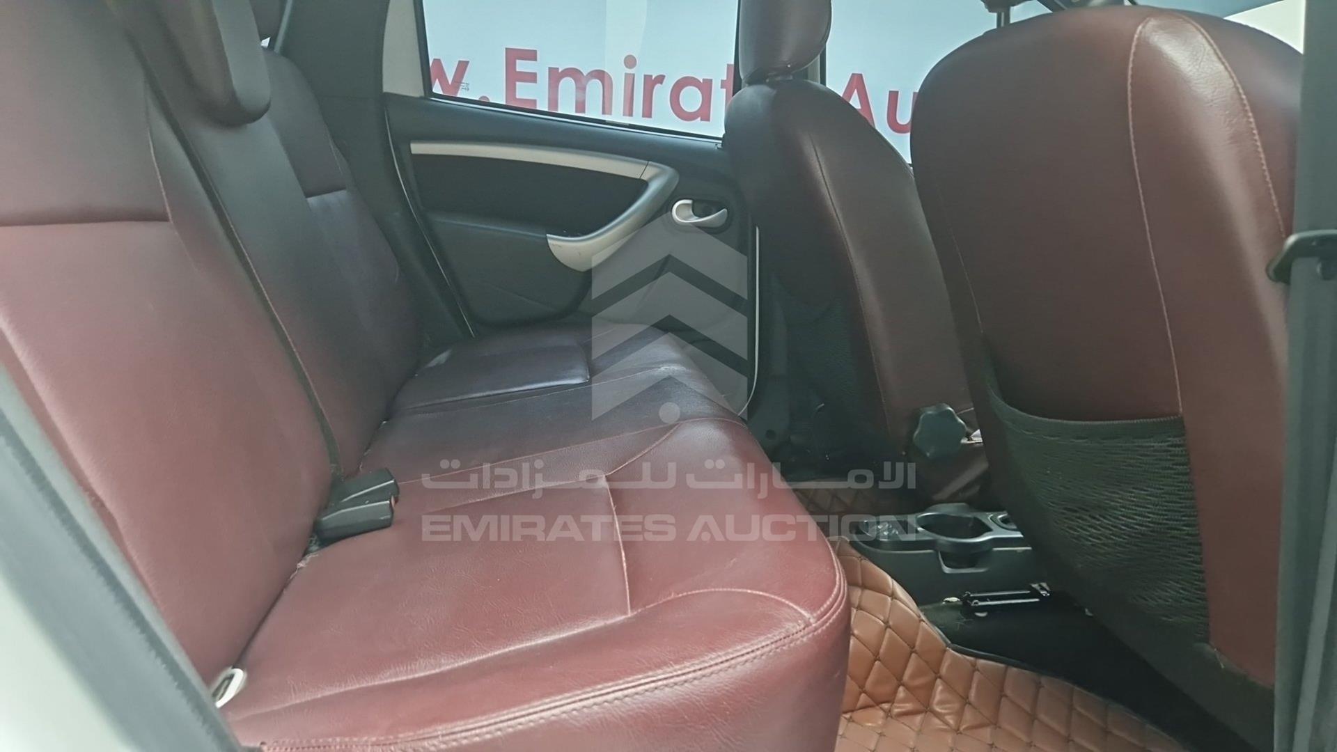 2015 RENAULT DUSTER VIN: VF1HSRCA1FA514365