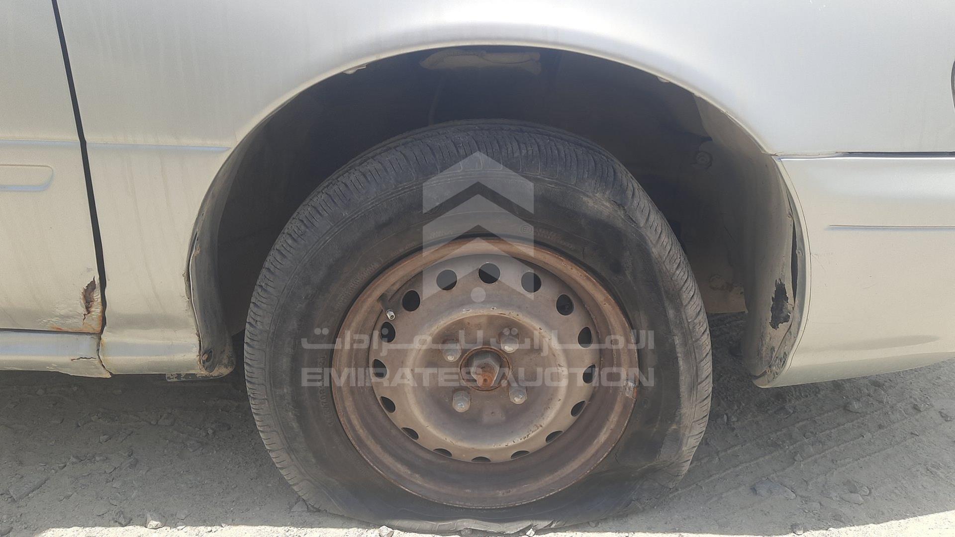 2000 NISSAN SUNNY VIN: JN1BB41S0YW005527