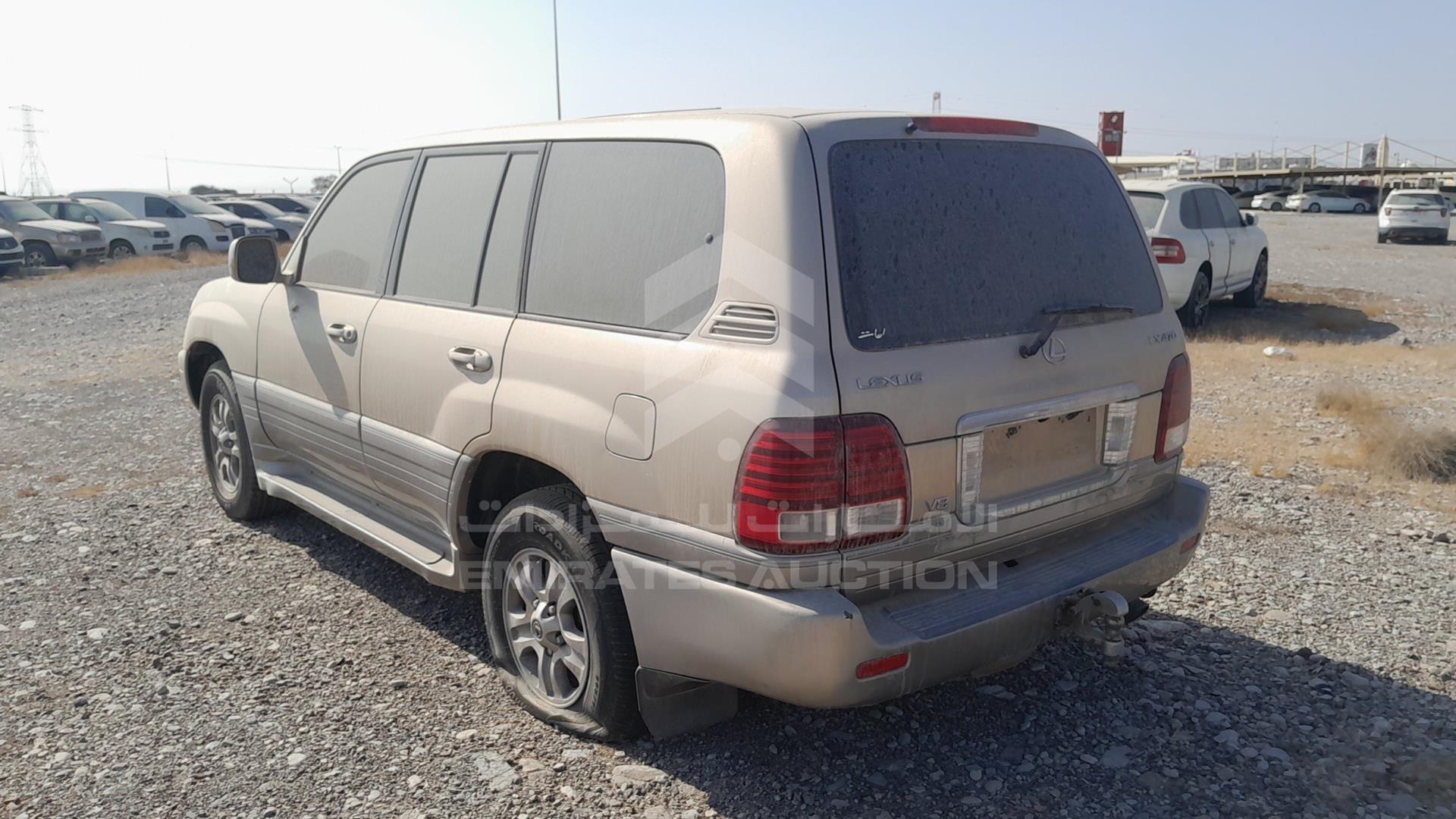 2001 LEXUS LX 470 VIN: JTJHT00W913508303