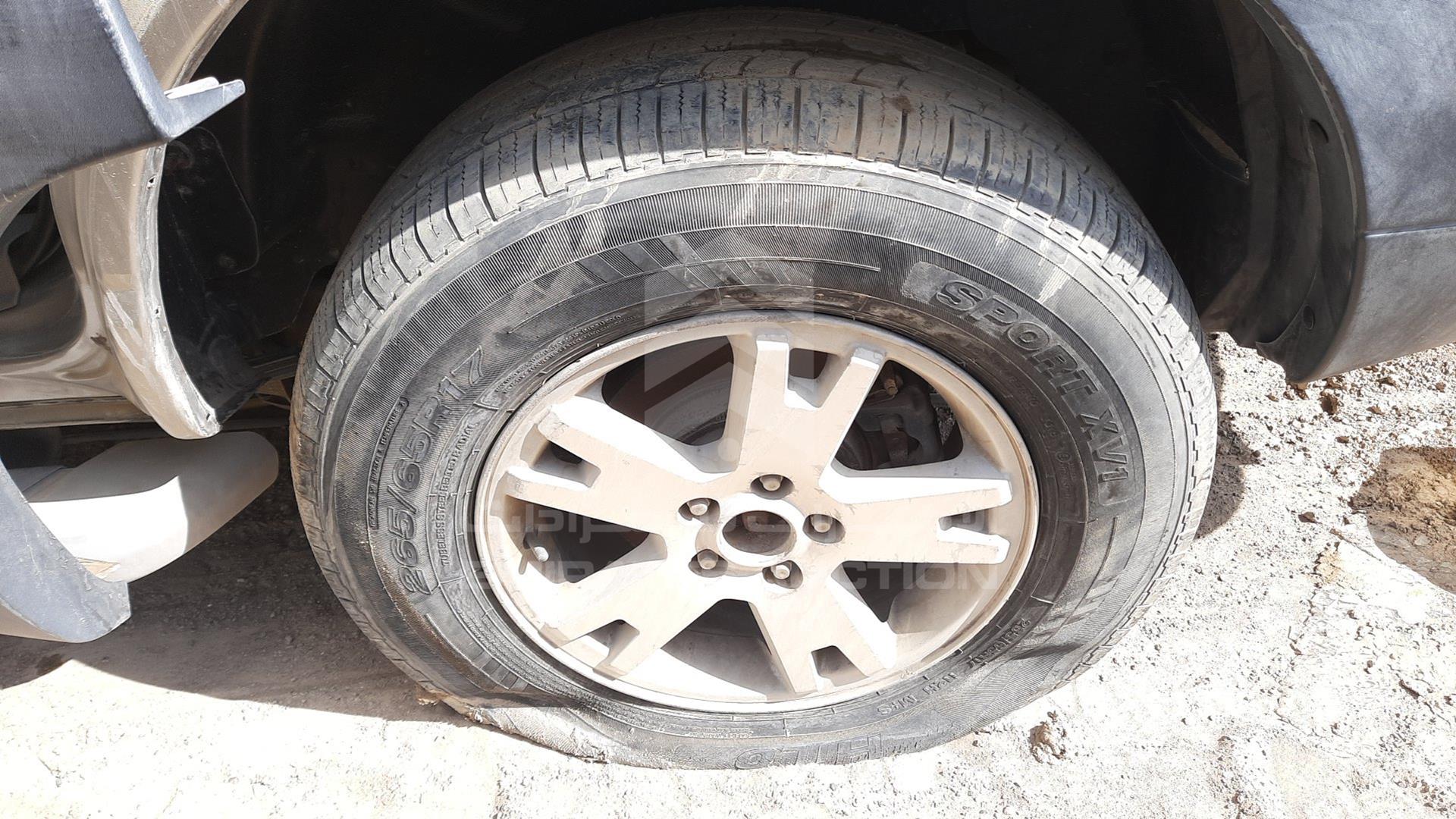 2007 FORD EXPLORER VIN: 1FMEU73E97UA45463