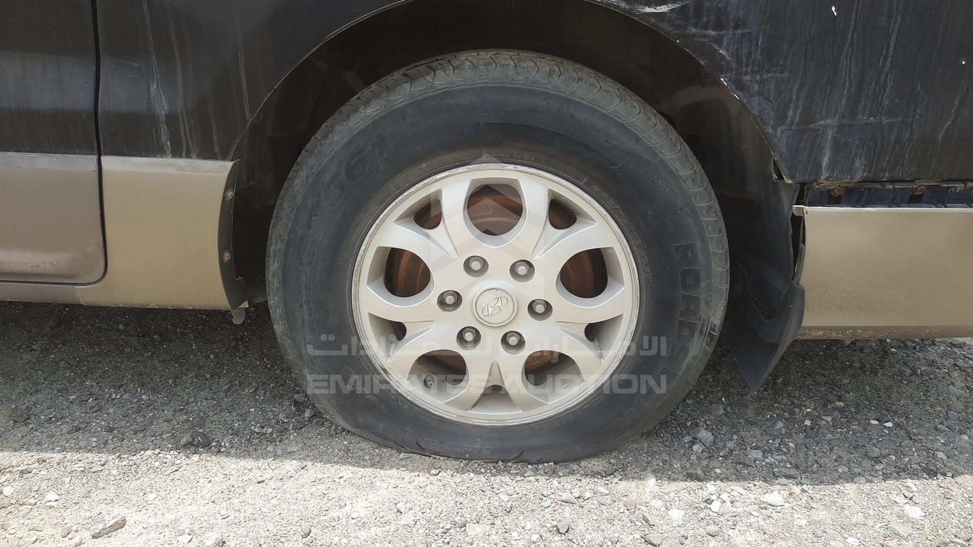 2009 HYUNDAI H1 VIN: KMHWH81R29U107745